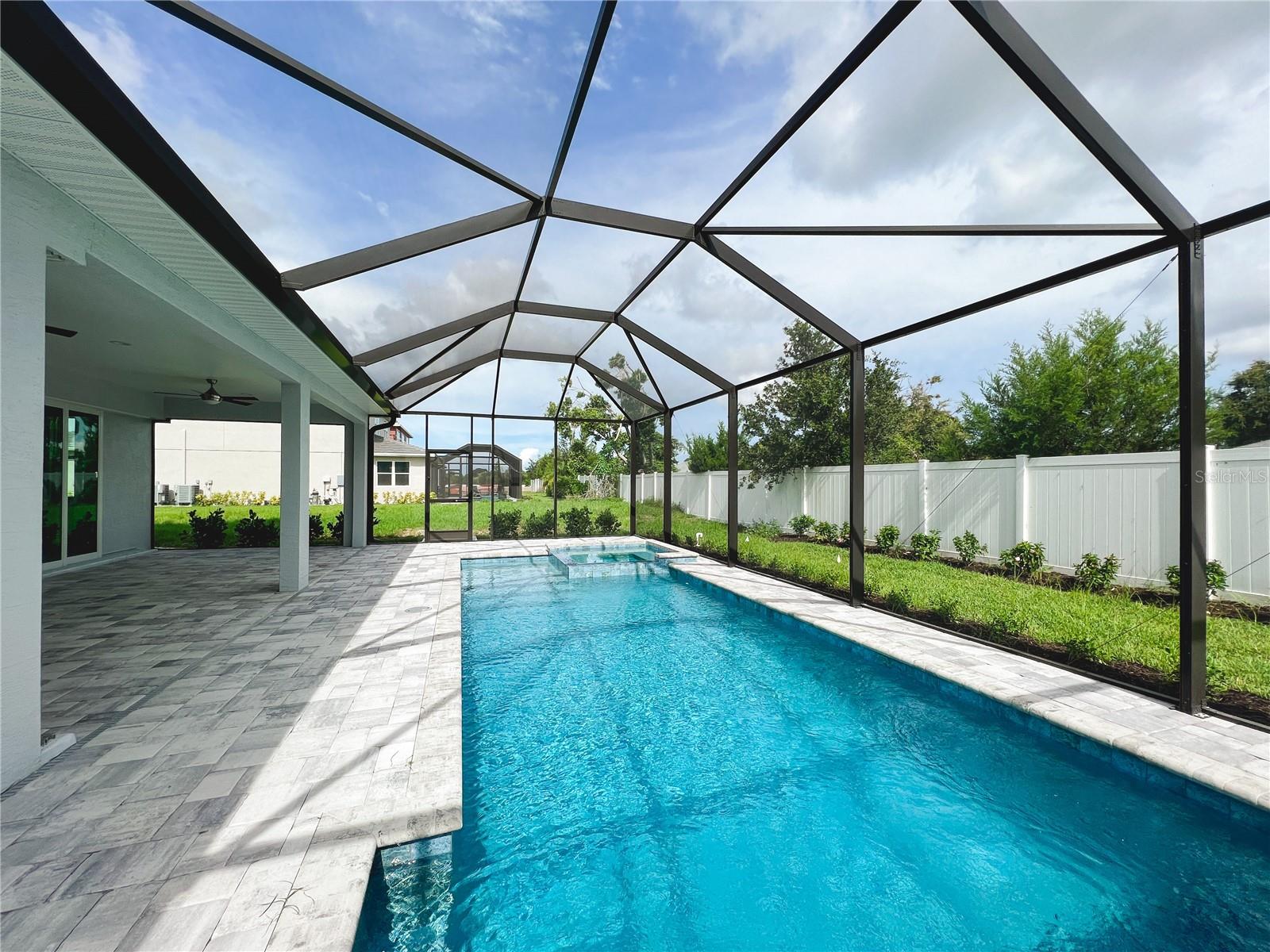 SAND HILL COVE - Residential