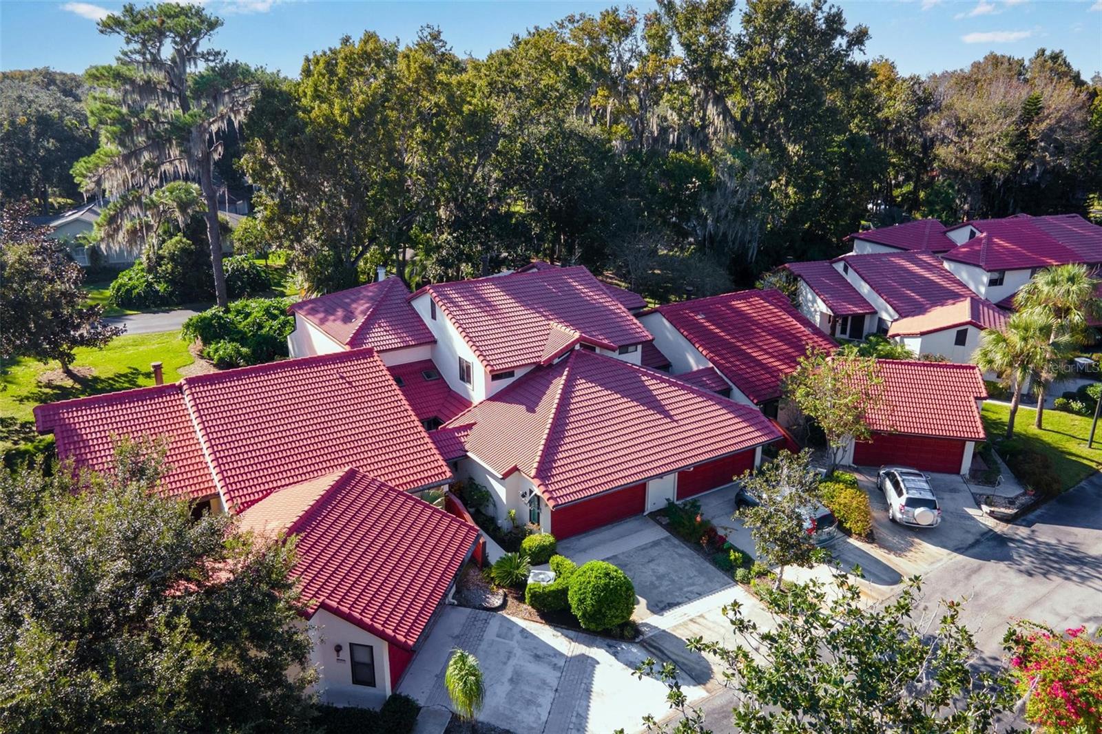 WATERWOOD TWNHS SUB - Residential