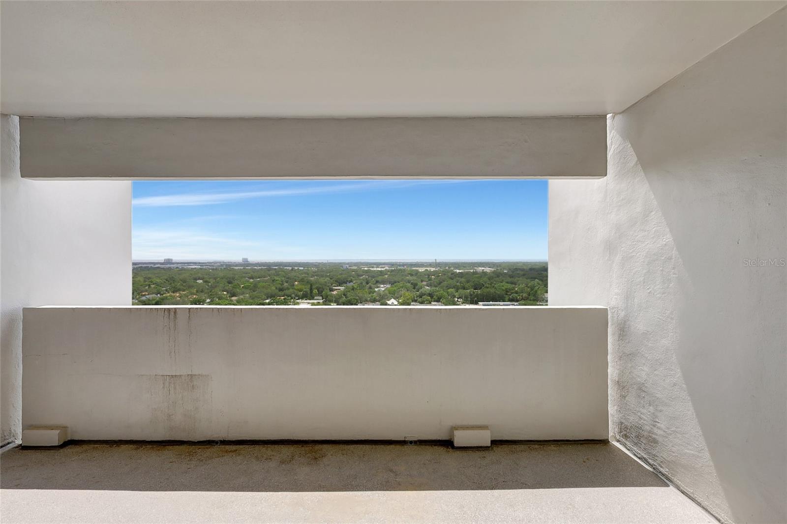THE PINNACLE APTS A CONDO - Residential Lease