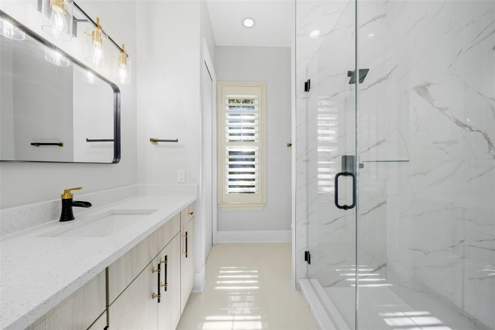 ESTATES AT LIMONA WOODS - Residential