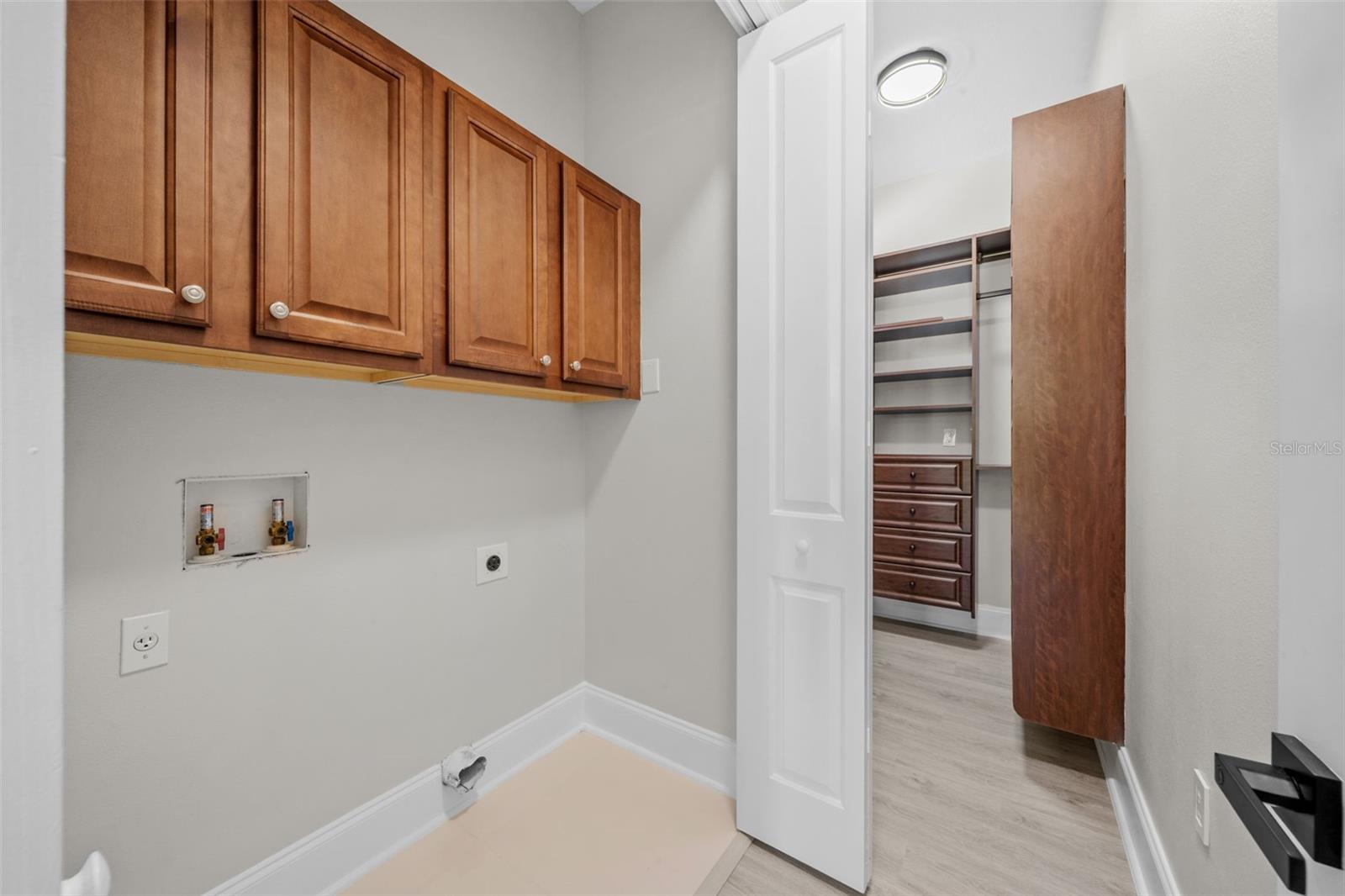 ESTATES AT LIMONA WOODS - Residential