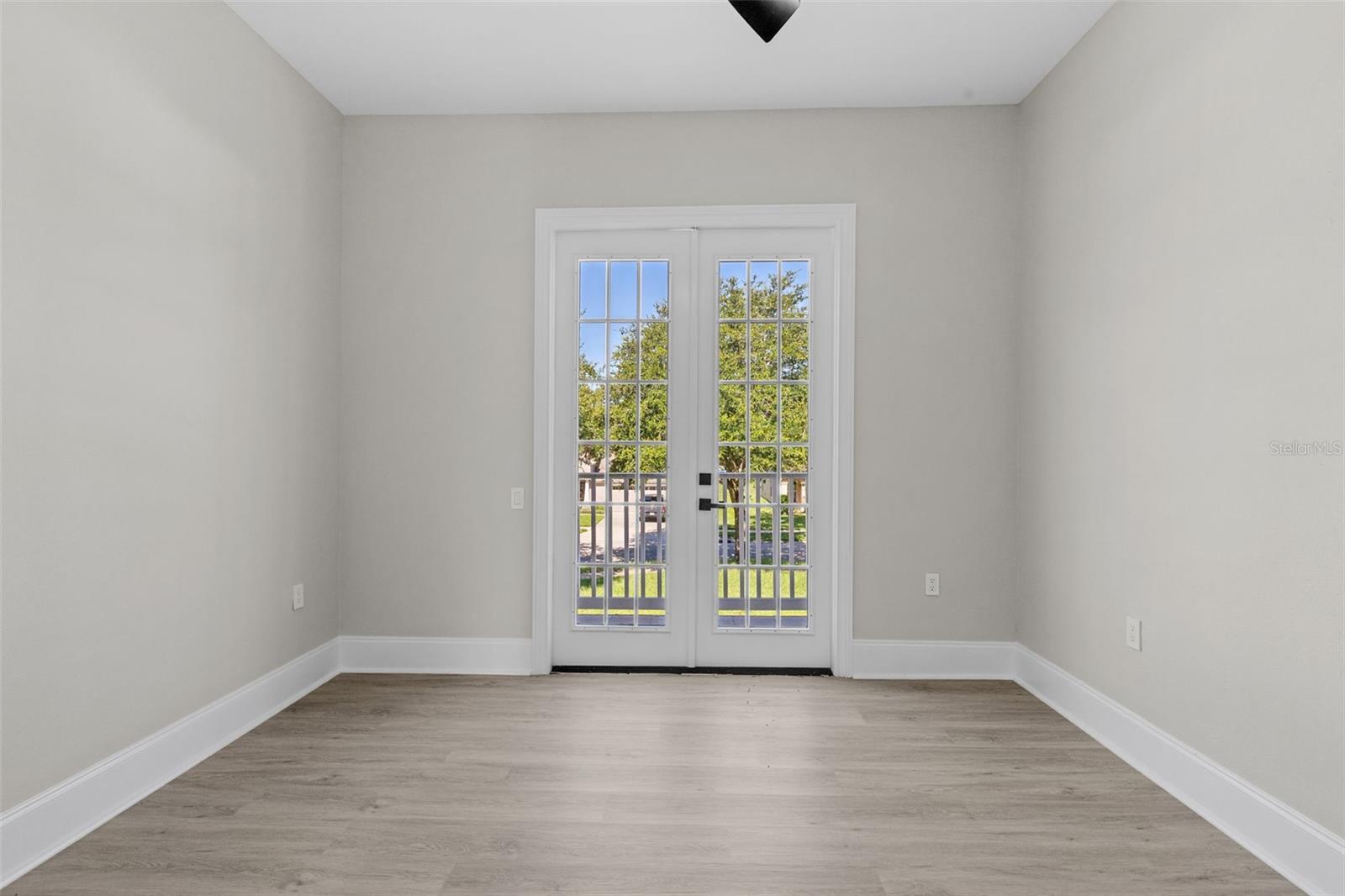 ESTATES AT LIMONA WOODS - Residential