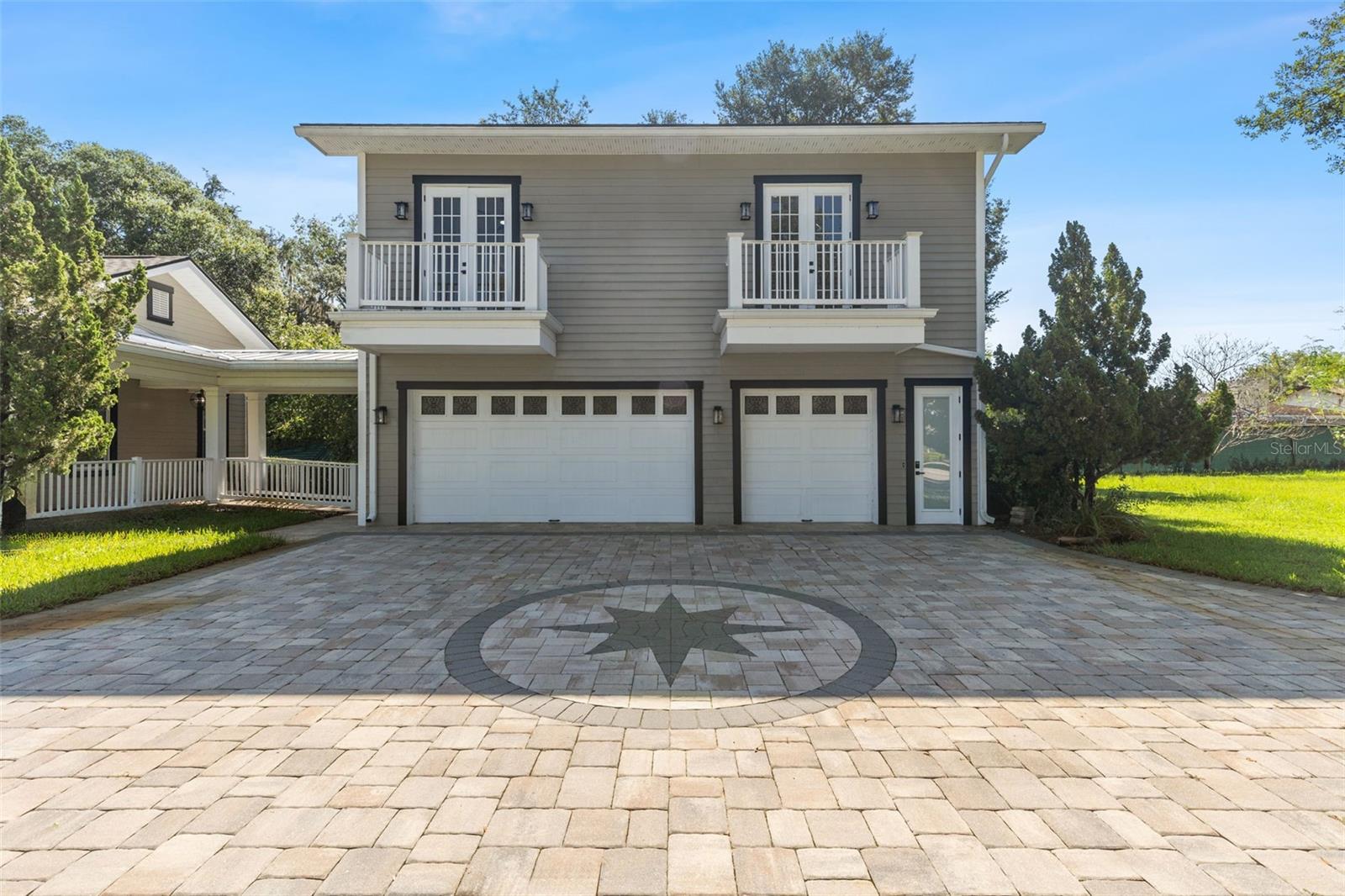 ESTATES AT LIMONA WOODS - Residential