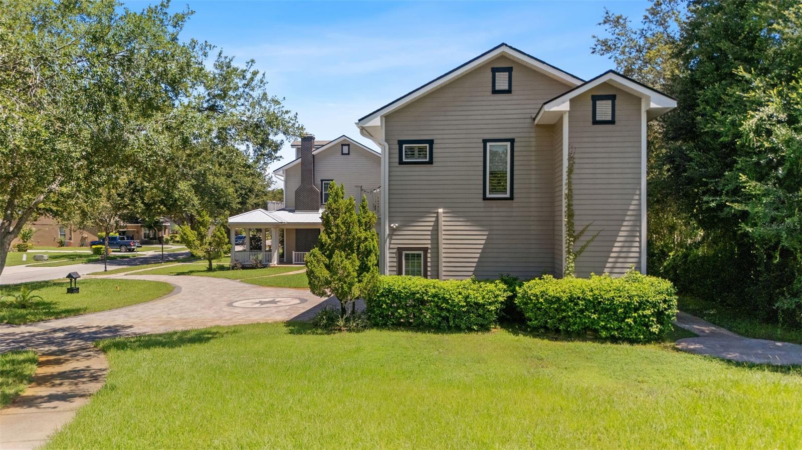 ESTATES AT LIMONA WOODS - Residential