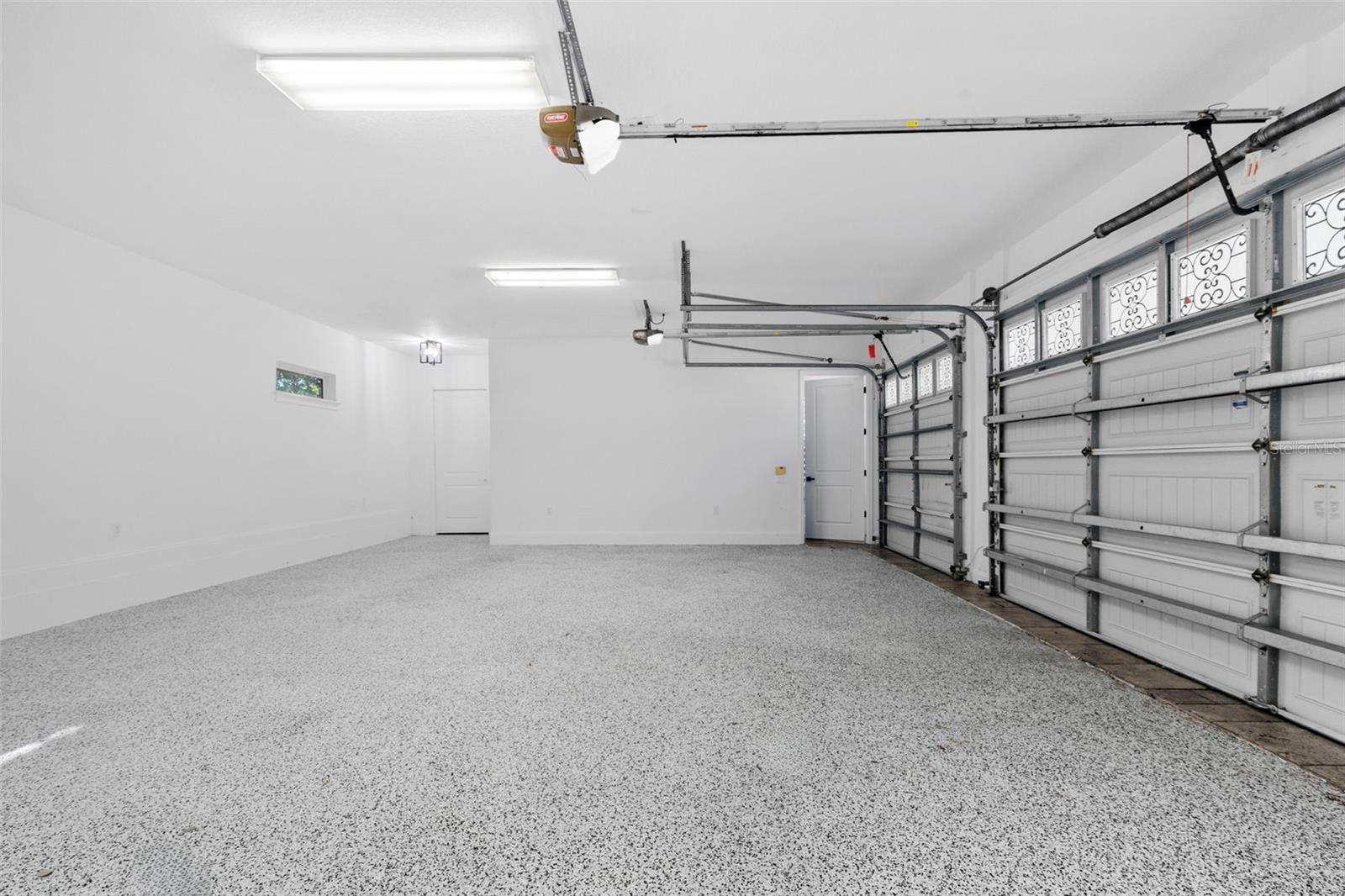 ESTATES AT LIMONA WOODS - Residential