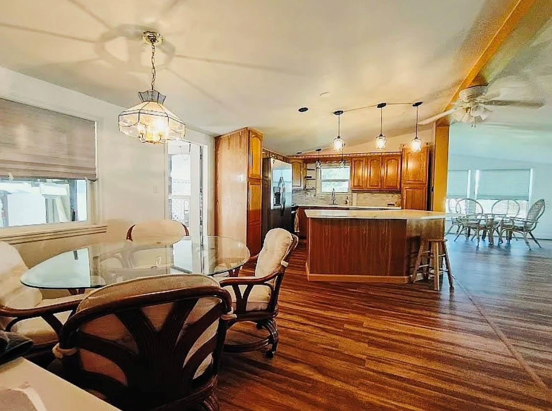 SHELDON WEST MH COMMUNITY - Residential