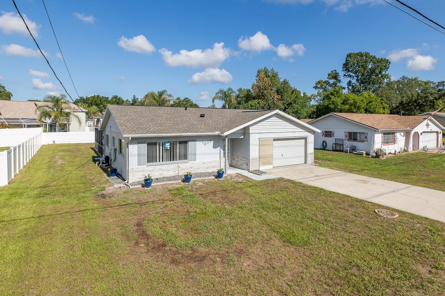 SPRING HILL - Residential