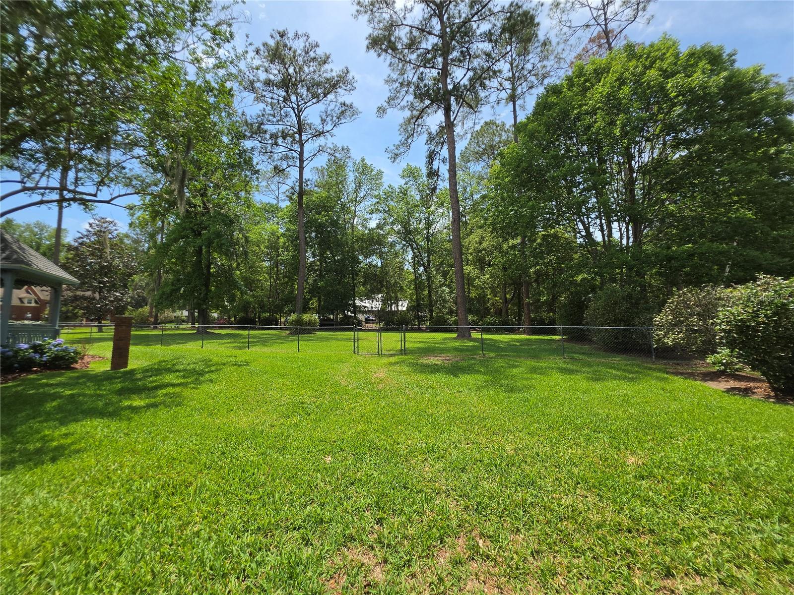 KENWOOD - Residential