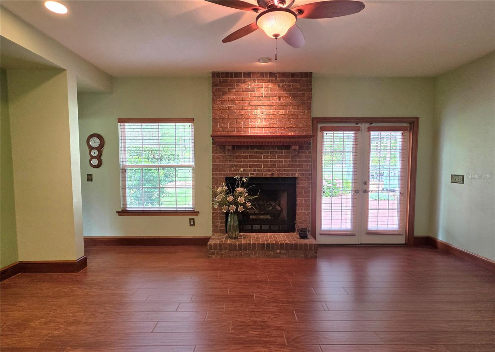 KENWOOD - Residential