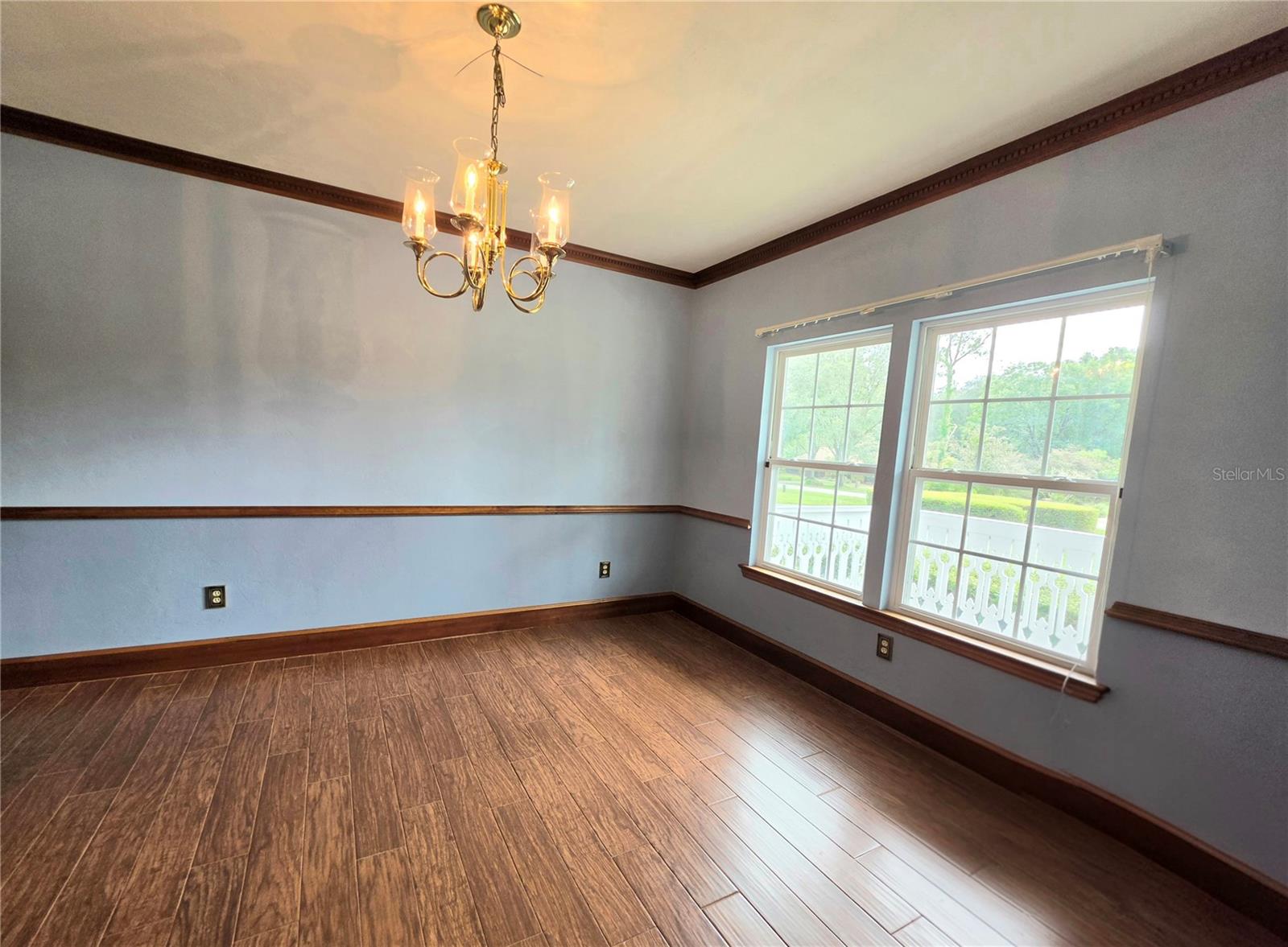 KENWOOD - Residential