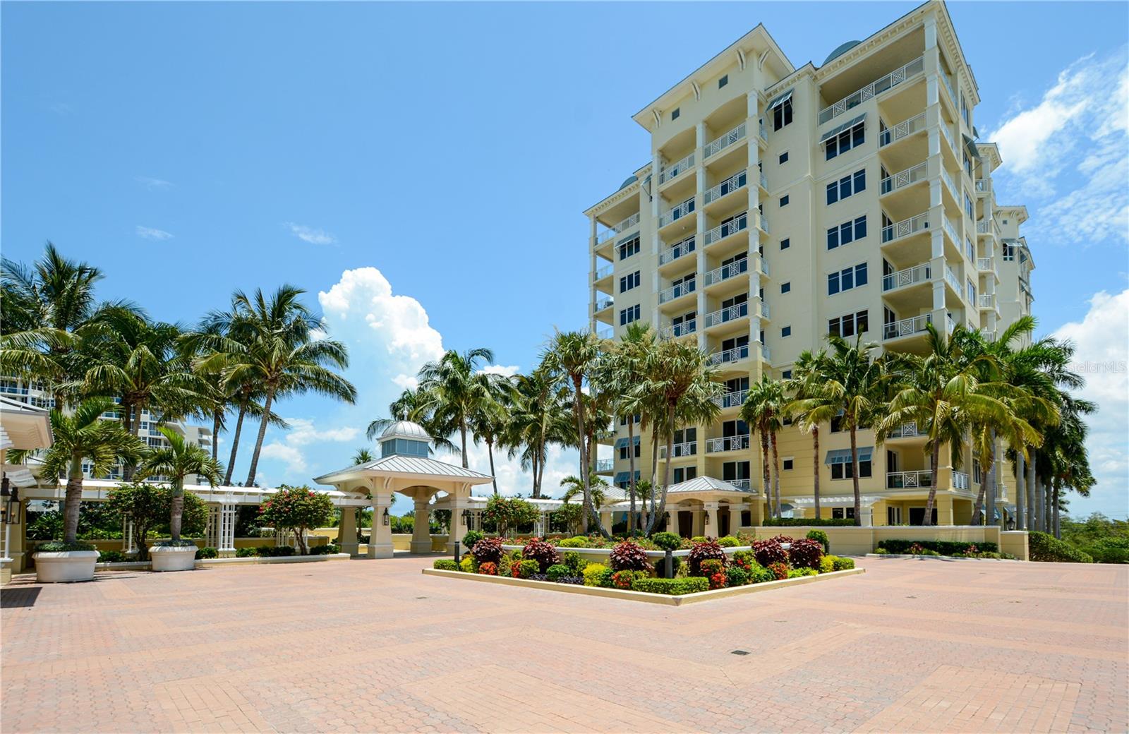 ORCHID BEACH CLUB RESIDENCES - Residential