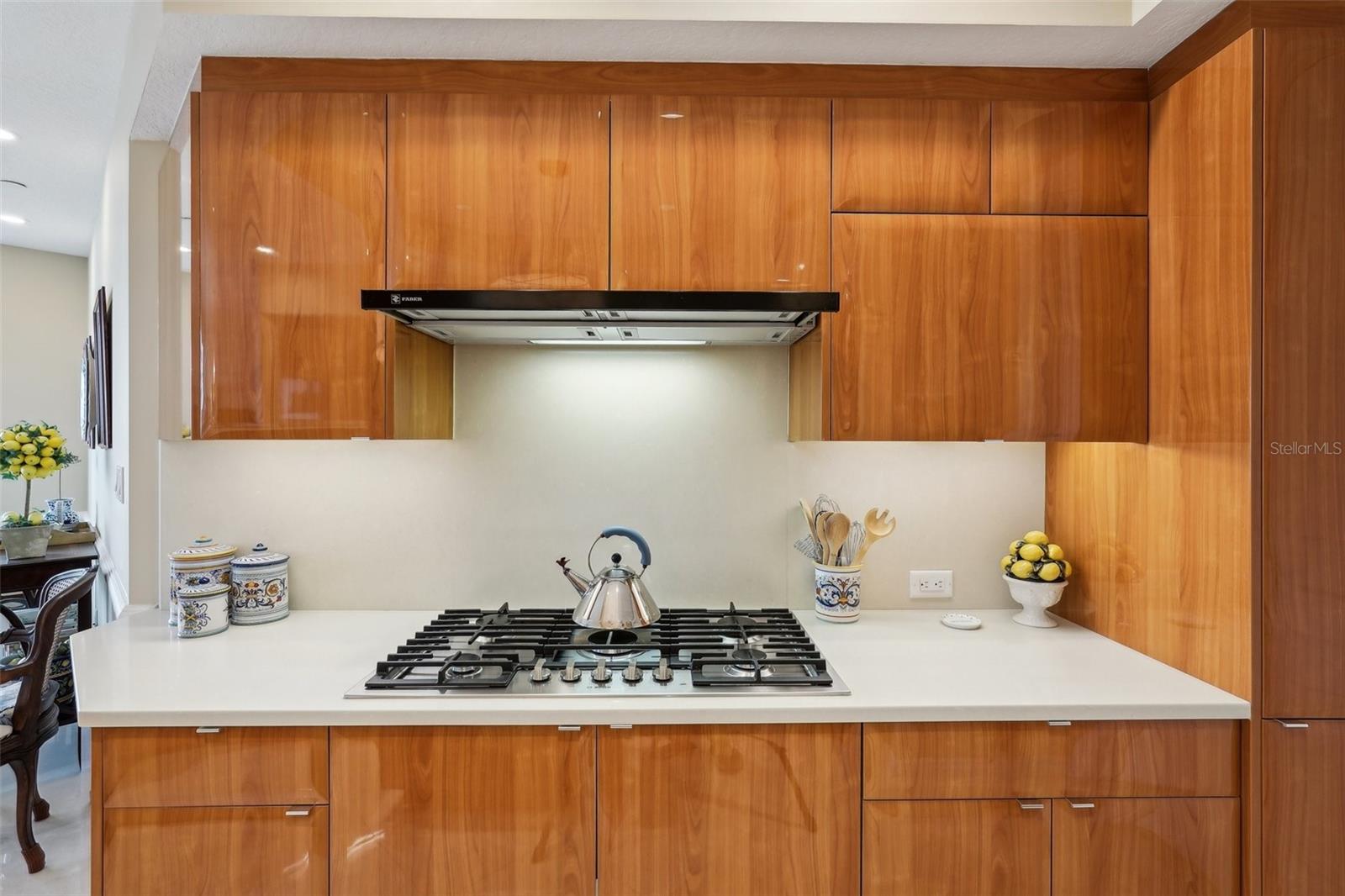 ORCHID BEACH CLUB RESIDENCES - Residential