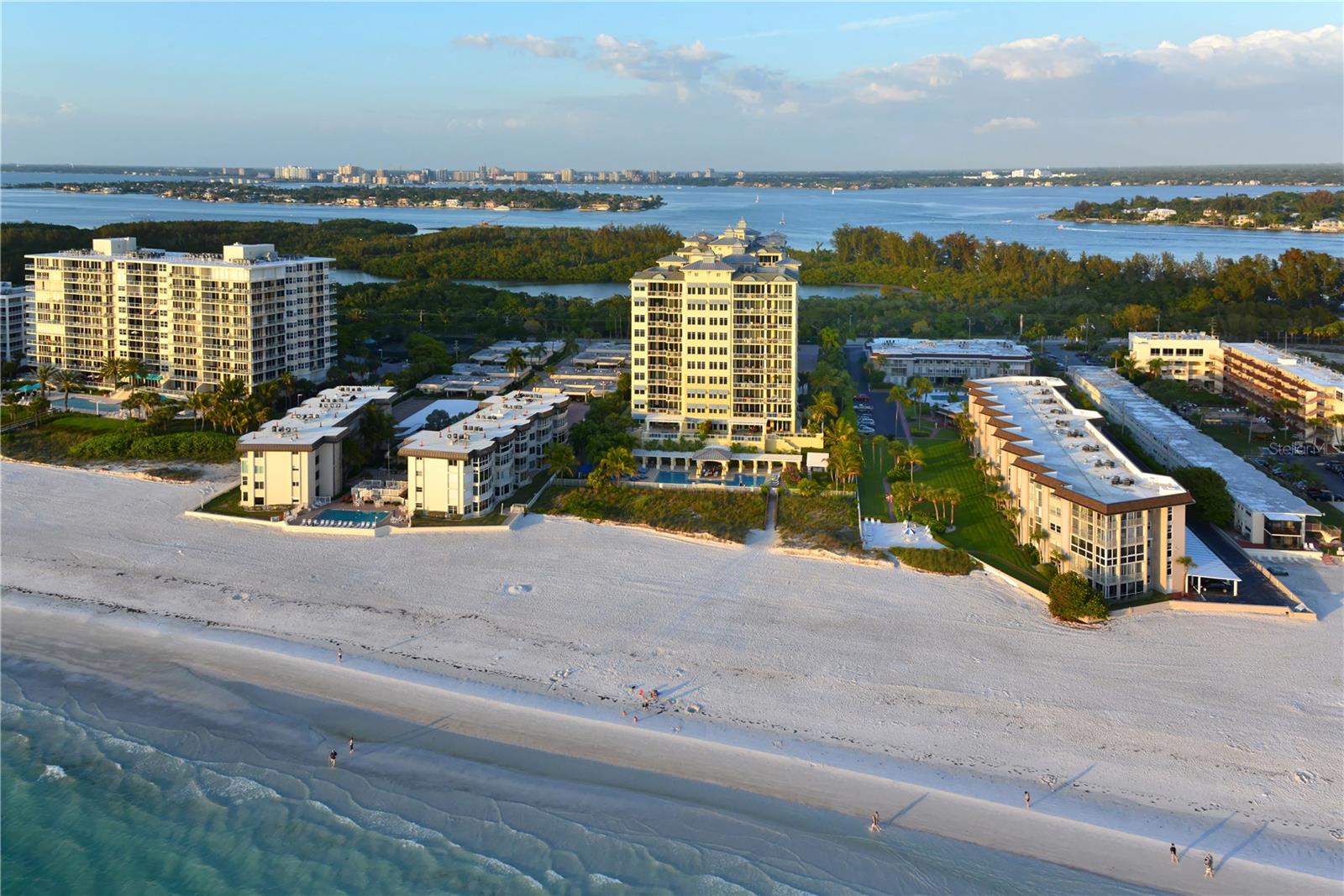 ORCHID BEACH CLUB RESIDENCES - Residential