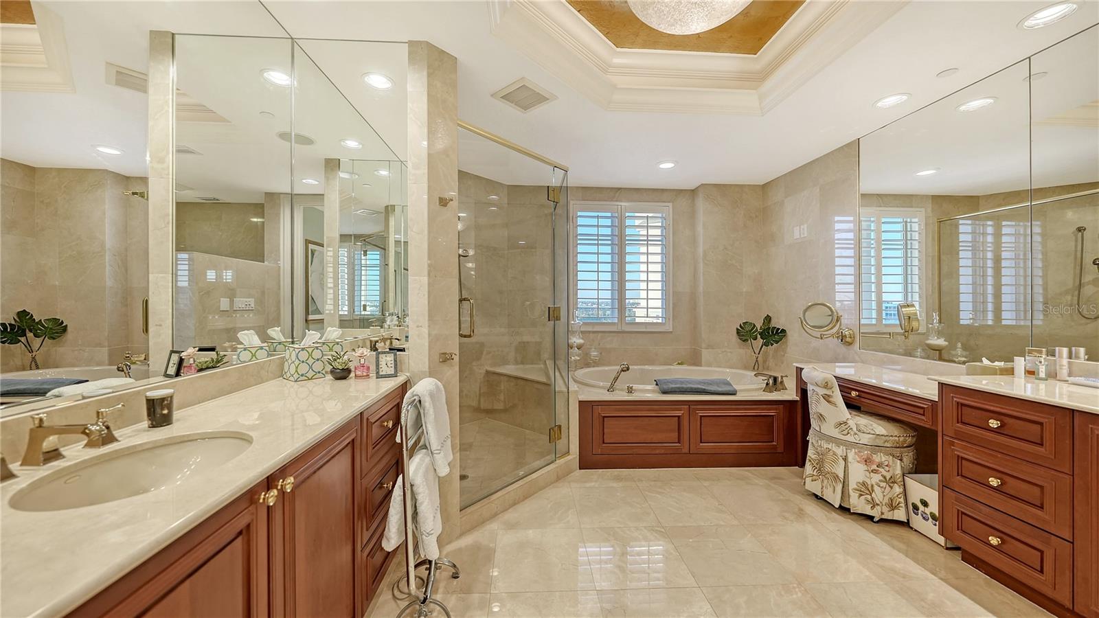 ORCHID BEACH CLUB RESIDENCES - Residential