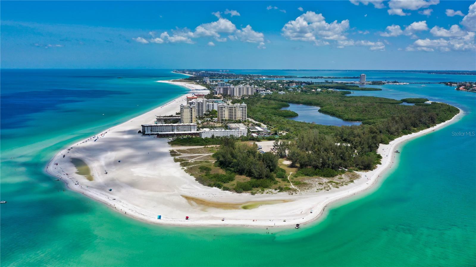 ORCHID BEACH CLUB RESIDENCES - Residential
