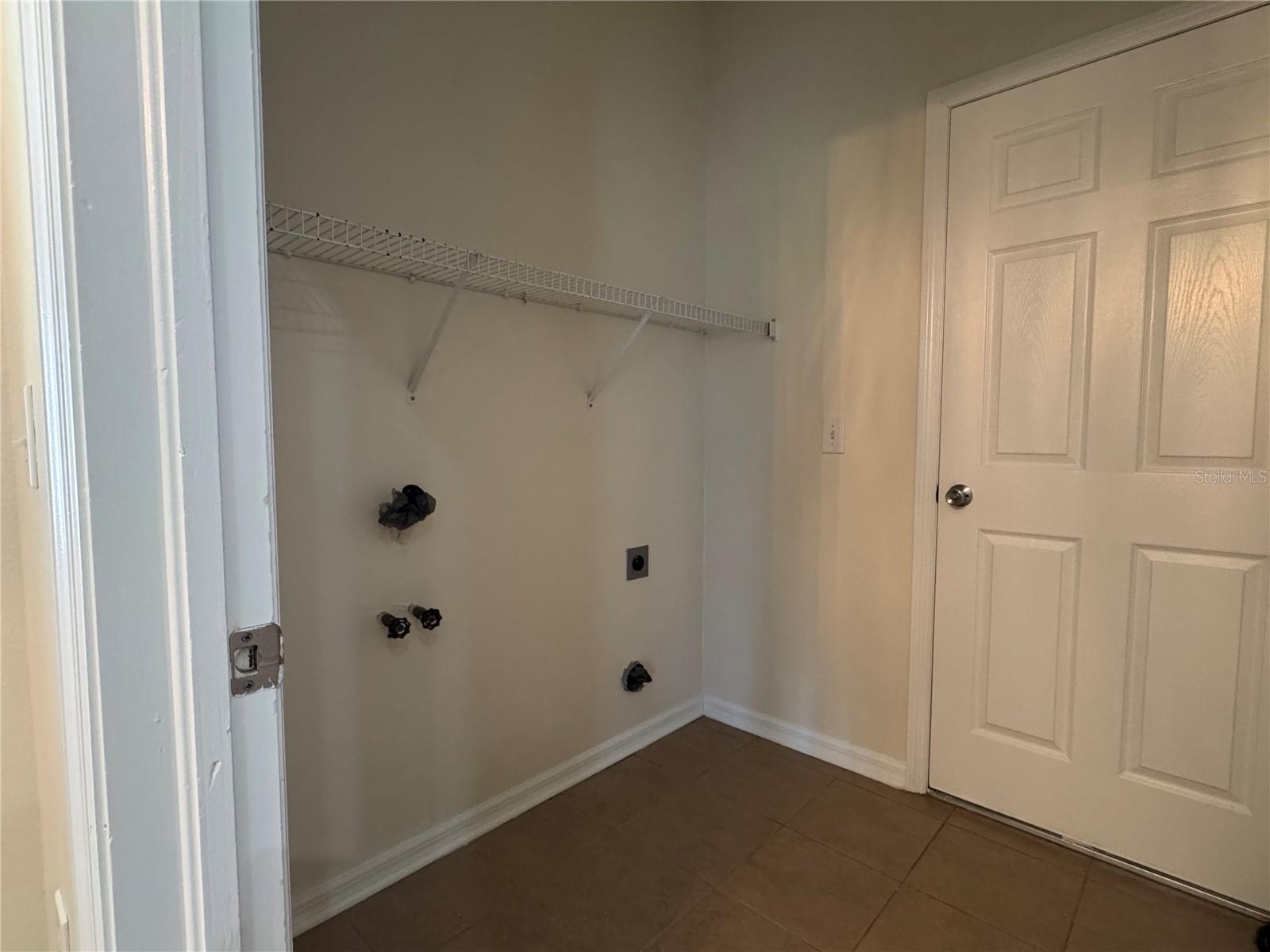 KINGSWAY PH 2 - Residential Lease