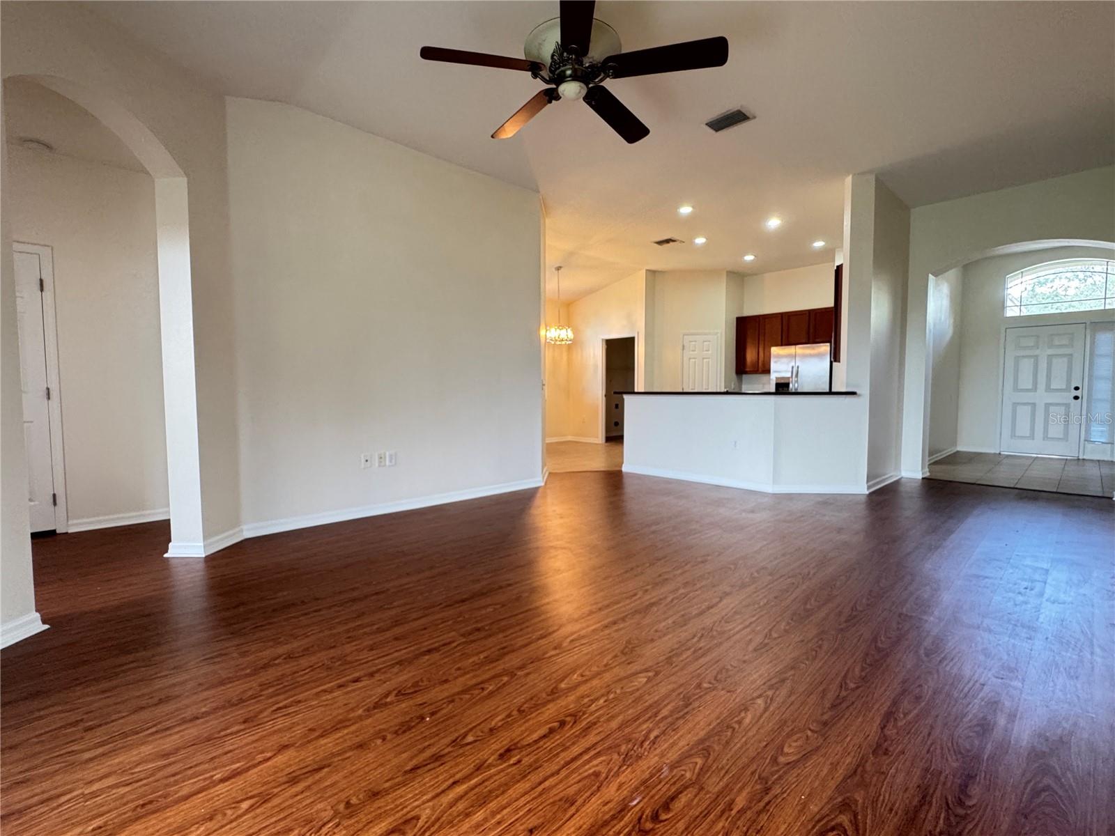 KINGSWAY PH 2 - Residential Lease