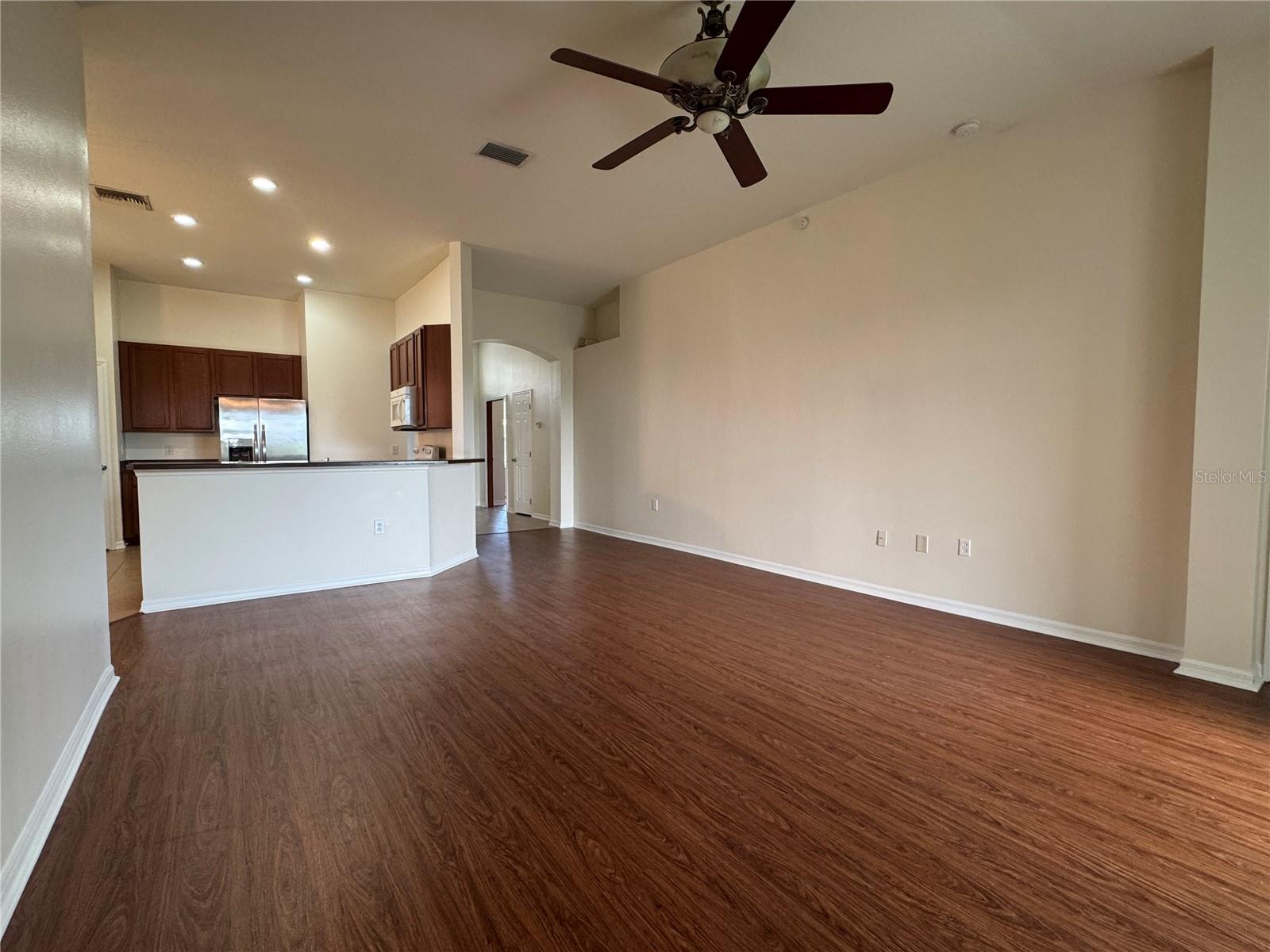KINGSWAY PH 2 - Residential Lease