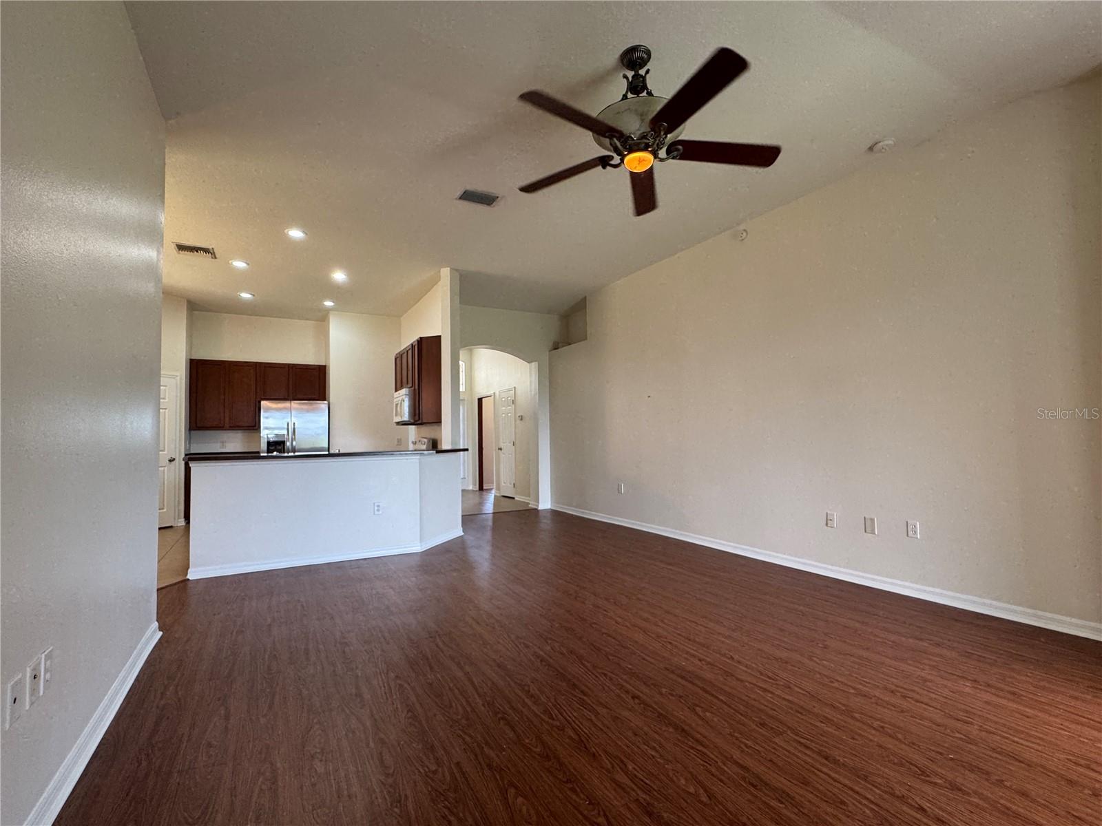 KINGSWAY PH 2 - Residential Lease