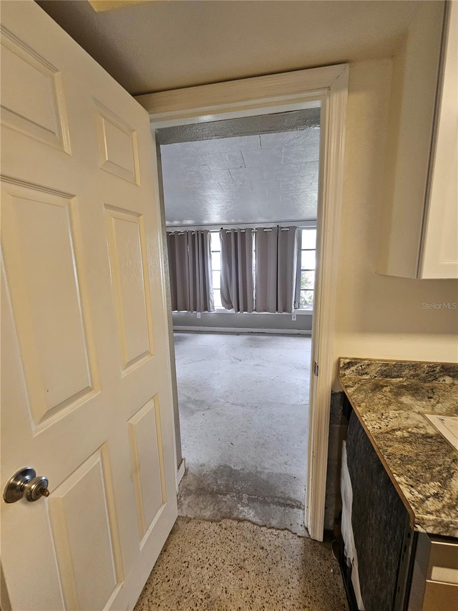 PINE SHORES ESTATE 3RD ADD - Residential