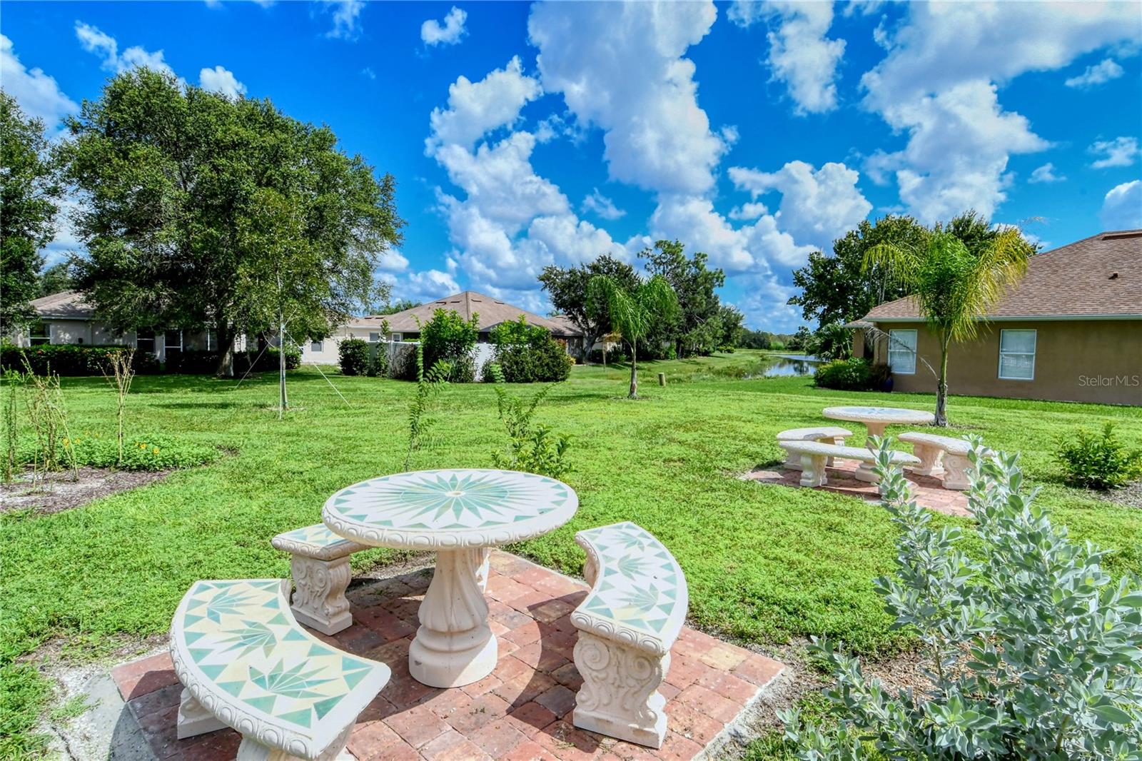 VENTURA VILLAGE - Residential