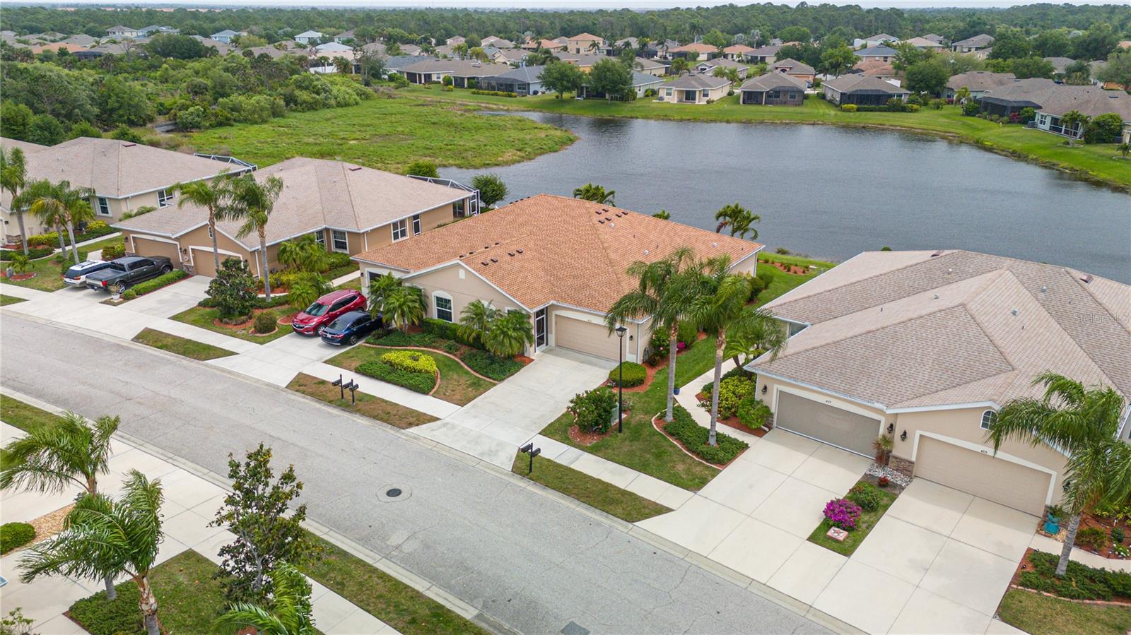 VENTURA VILLAGE - Residential