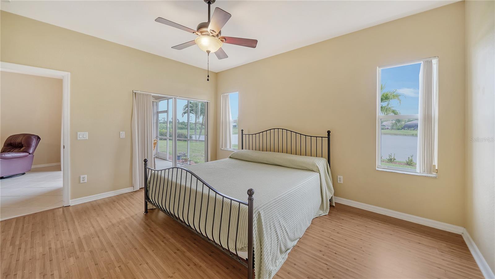 VENTURA VILLAGE - Residential