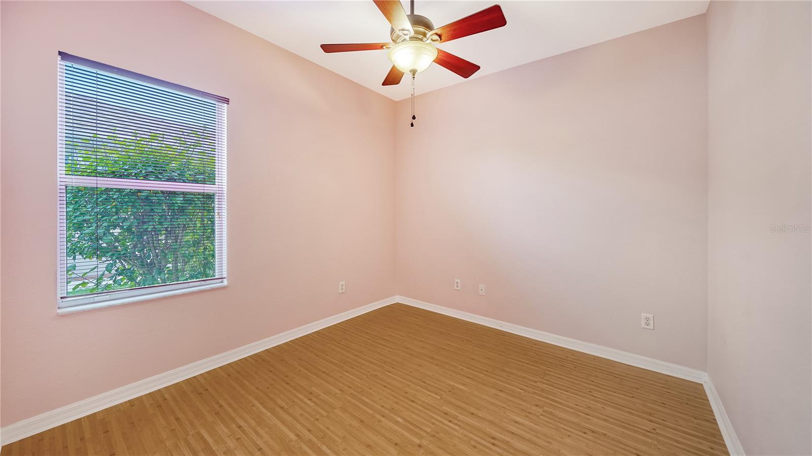 VENTURA VILLAGE - Residential