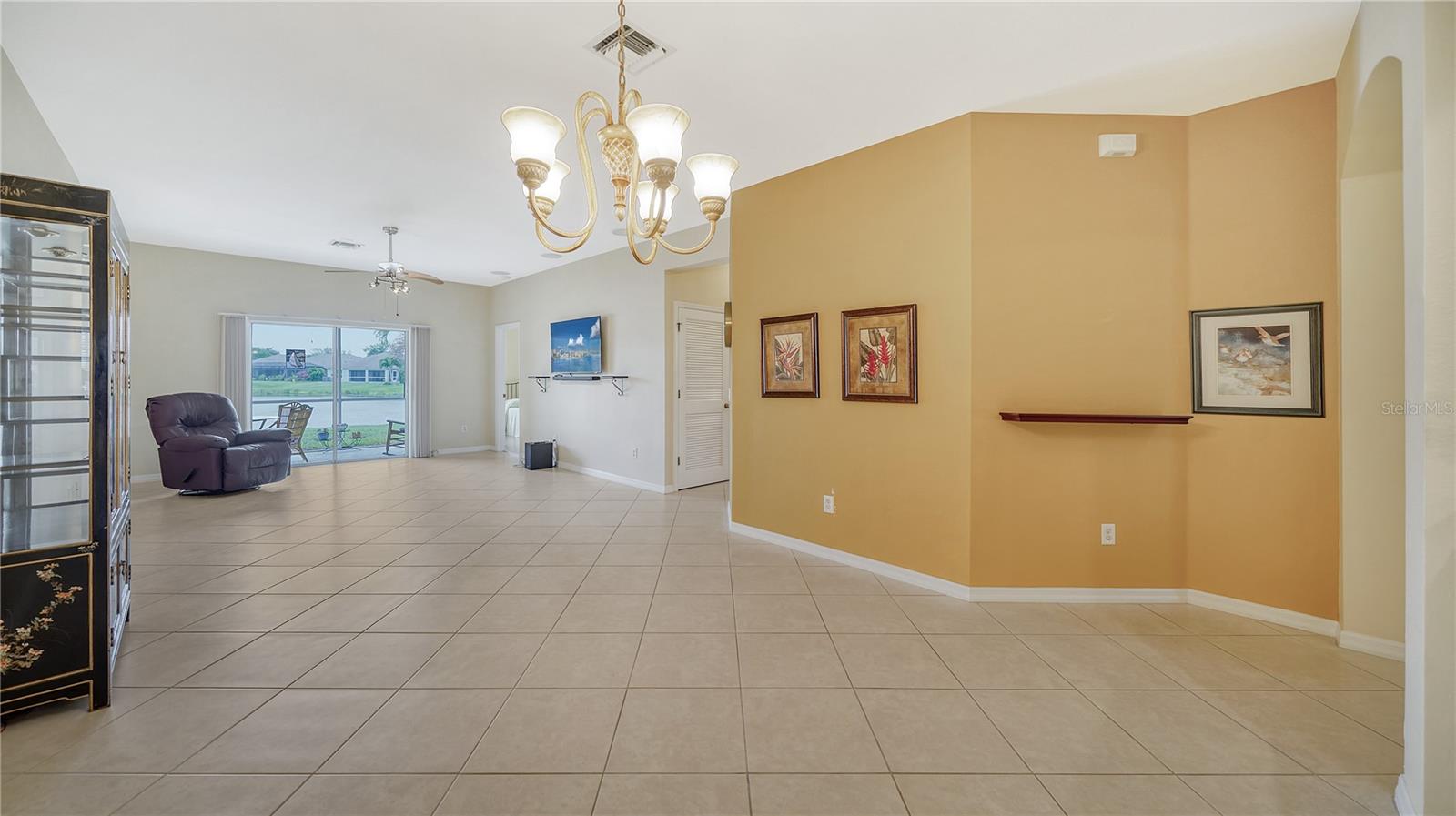 VENTURA VILLAGE - Residential