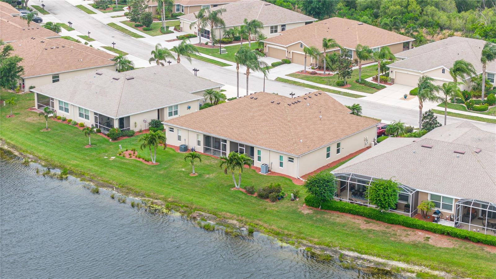 VENTURA VILLAGE - Residential