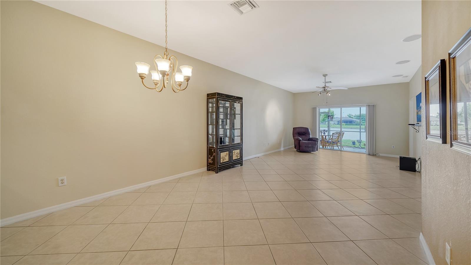 VENTURA VILLAGE - Residential