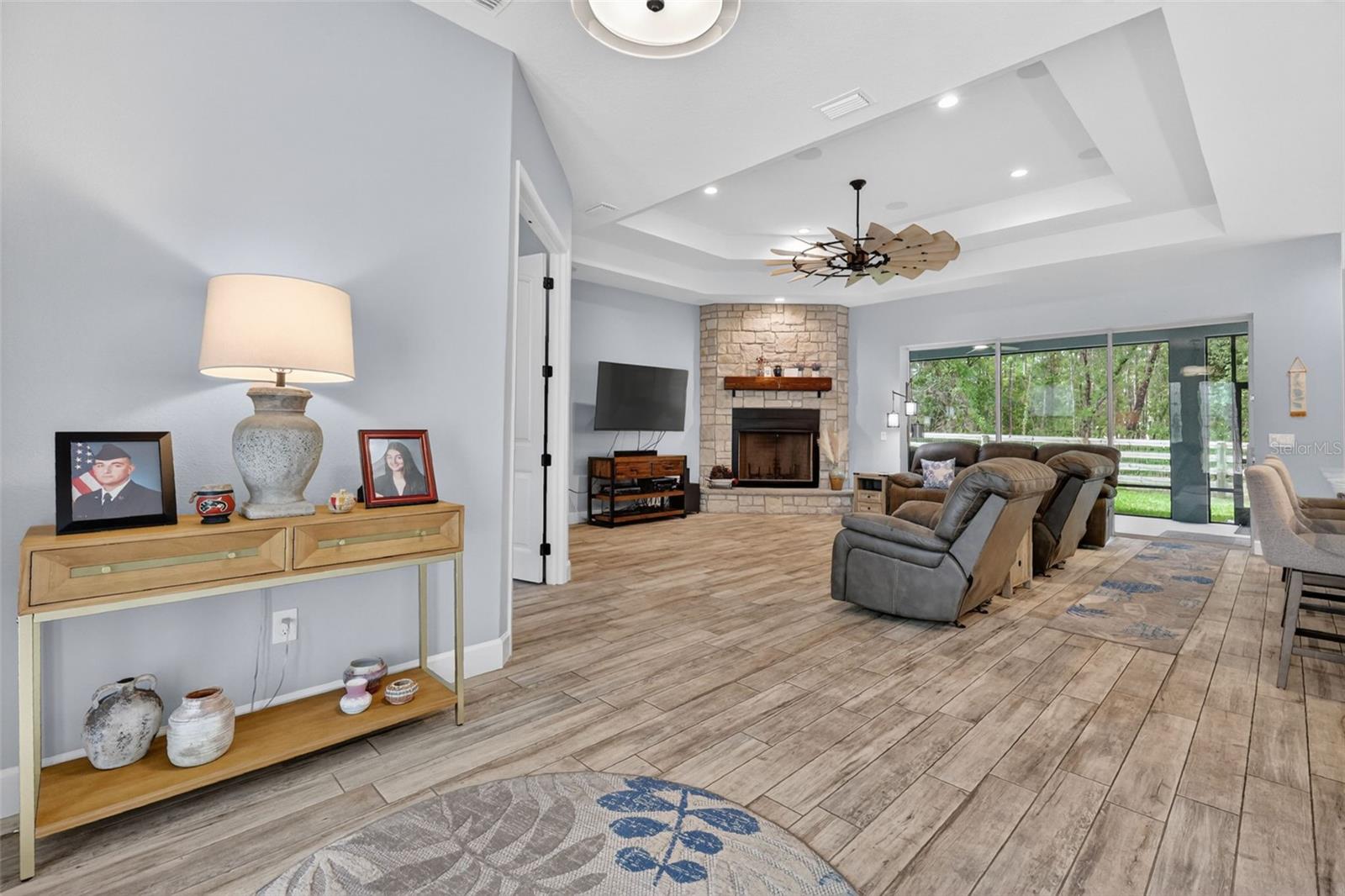 OAK HILL - Residential