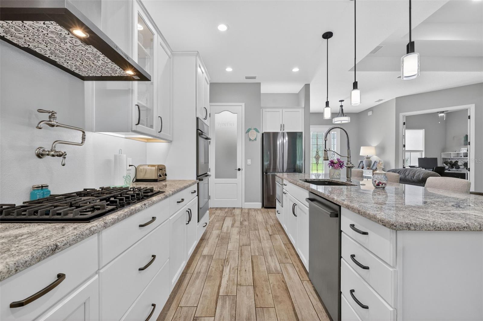 OAK HILL - Residential