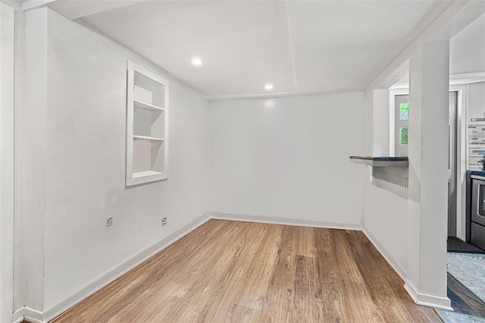 SOUTH SHORE PARK - Residential Lease