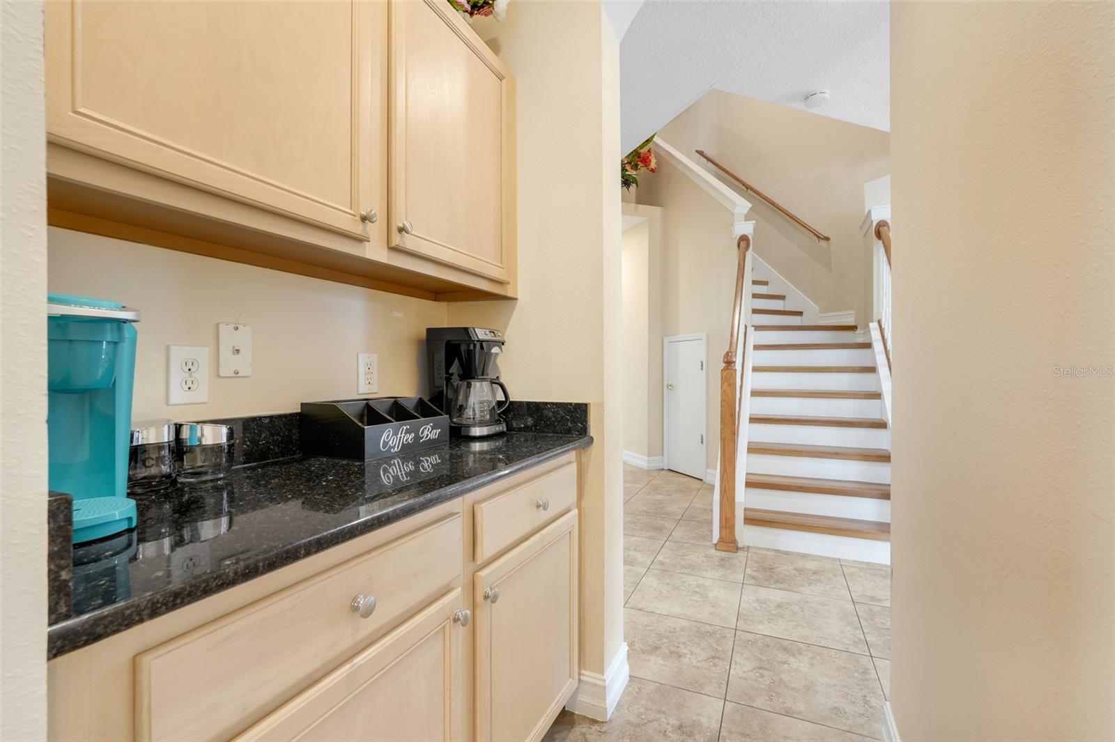 CALABAY PARC - Residential Lease
