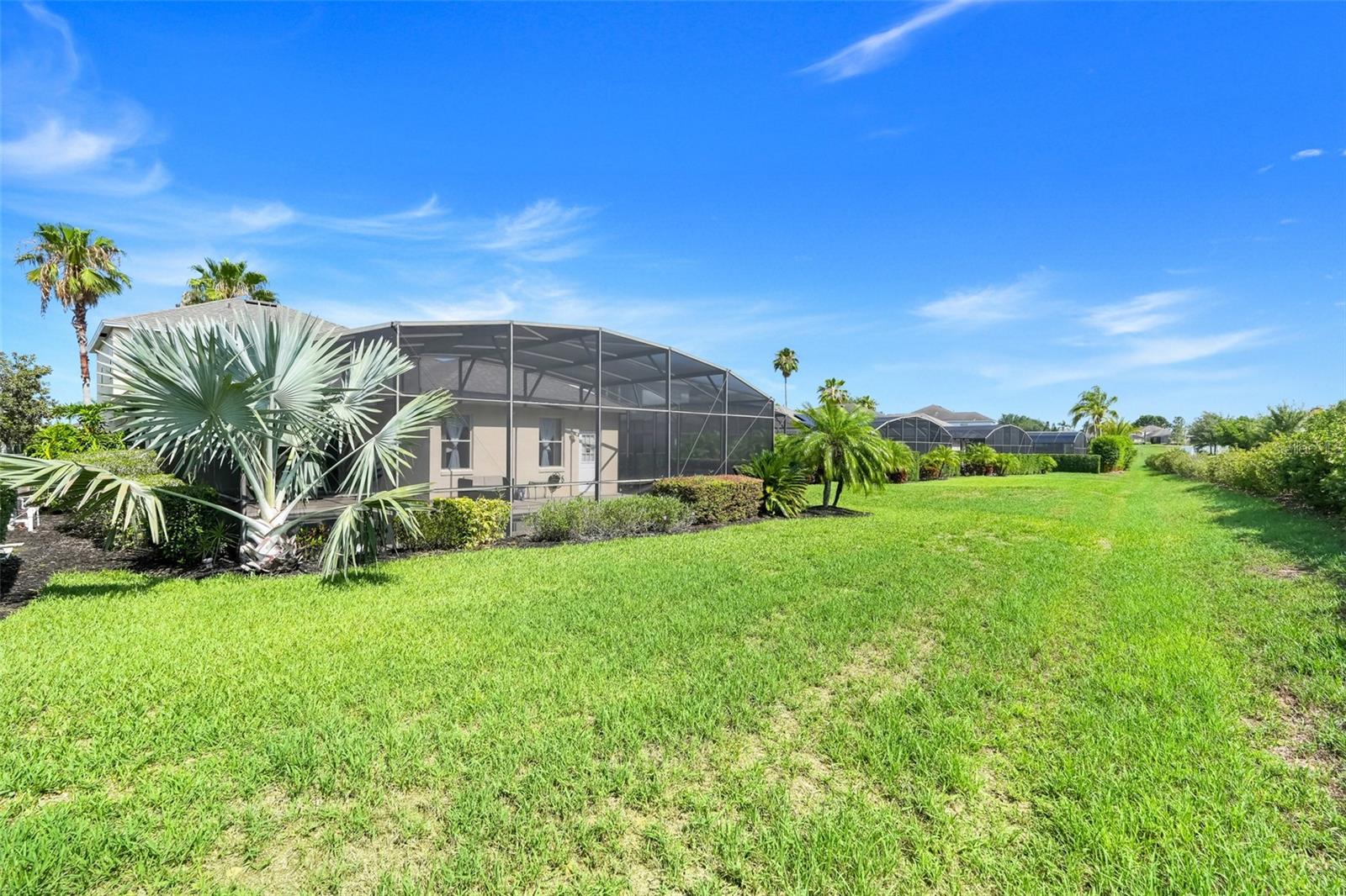 CALABAY PARC - Residential Lease