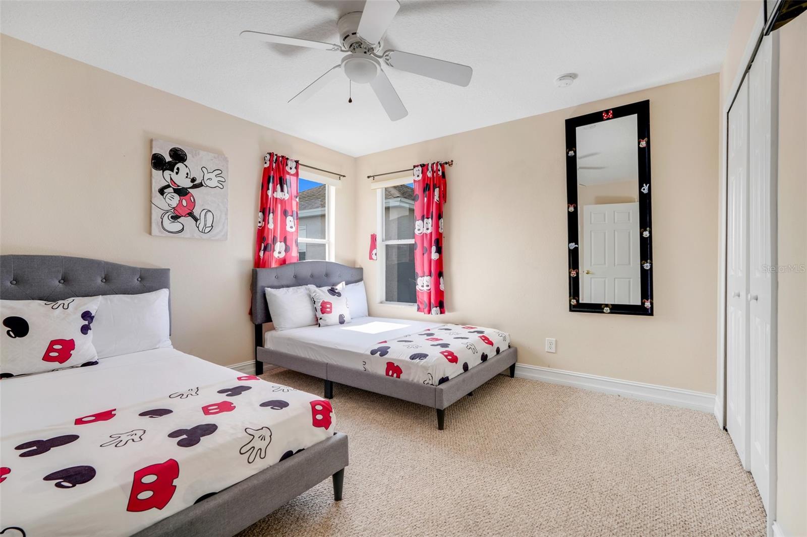 CALABAY PARC - Residential Lease