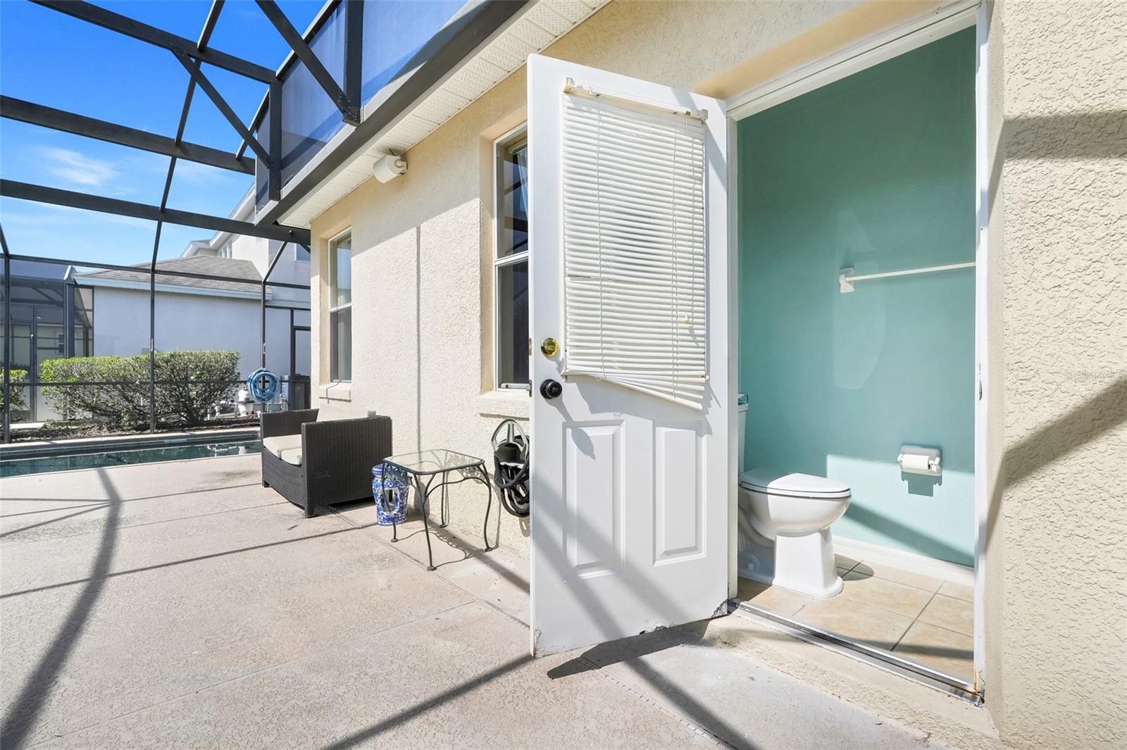 CALABAY PARC - Residential Lease