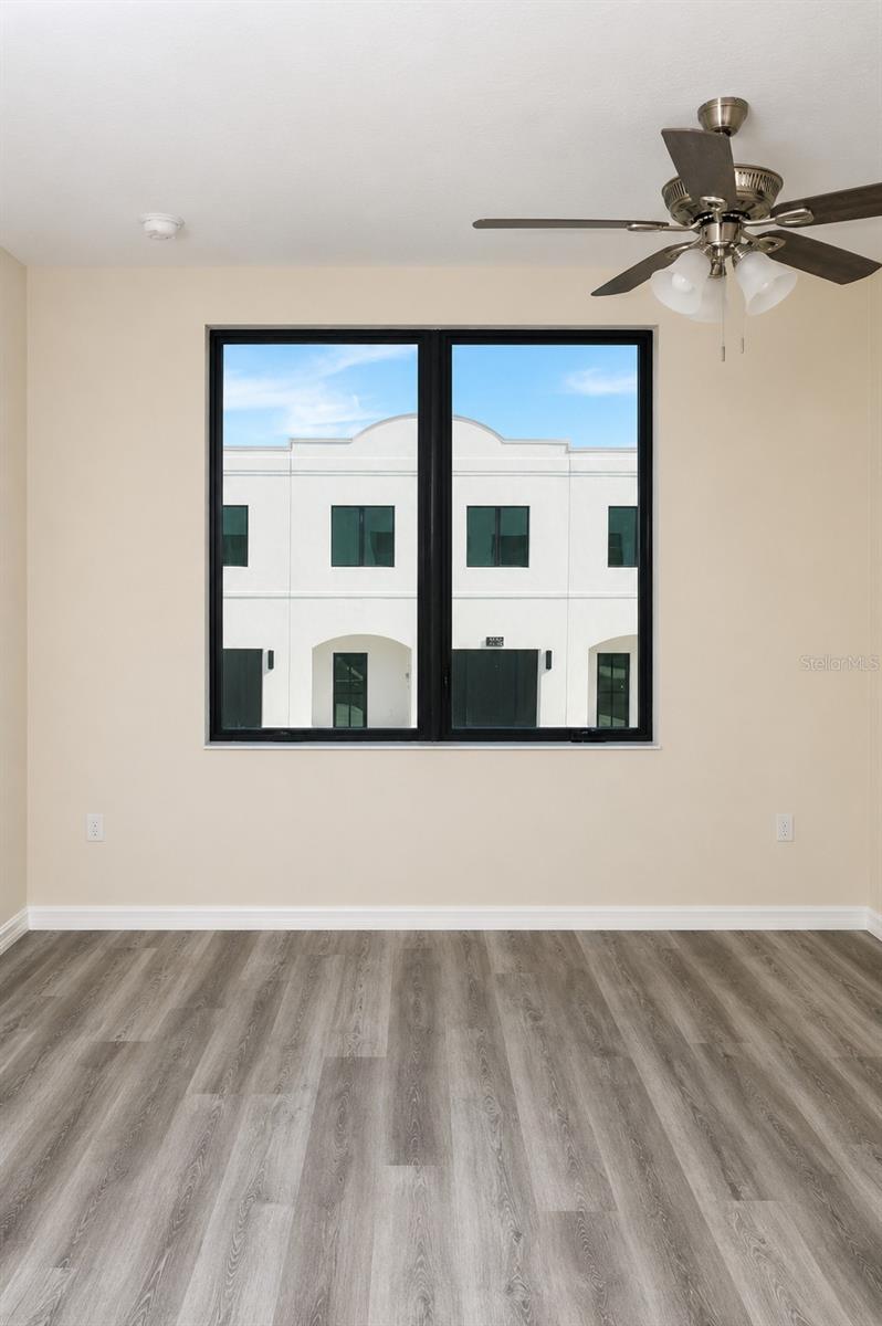 GARDENS/DIANA NORTH BLDG 2 - Residential