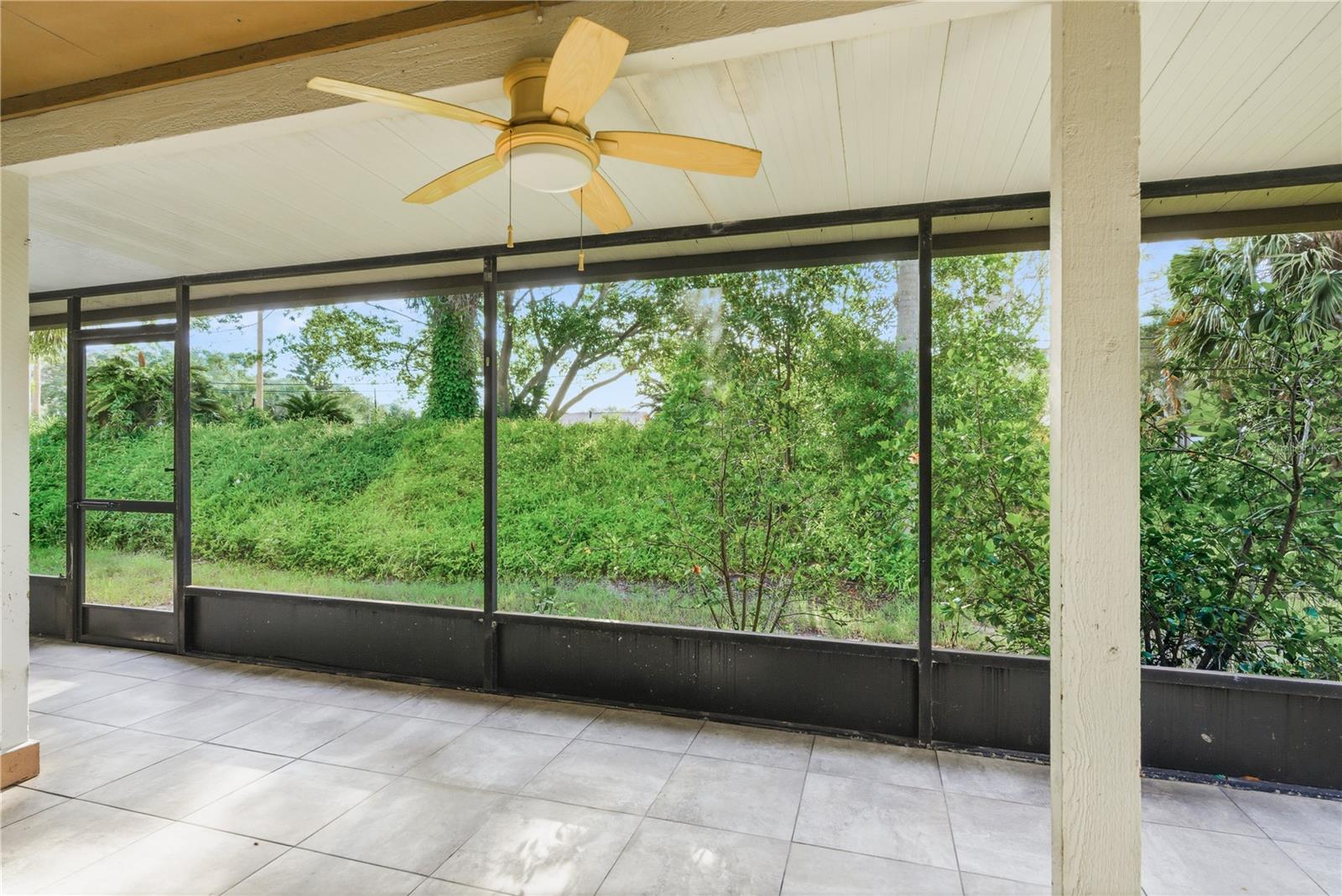 WINDRUSH BAY CONDO - Residential