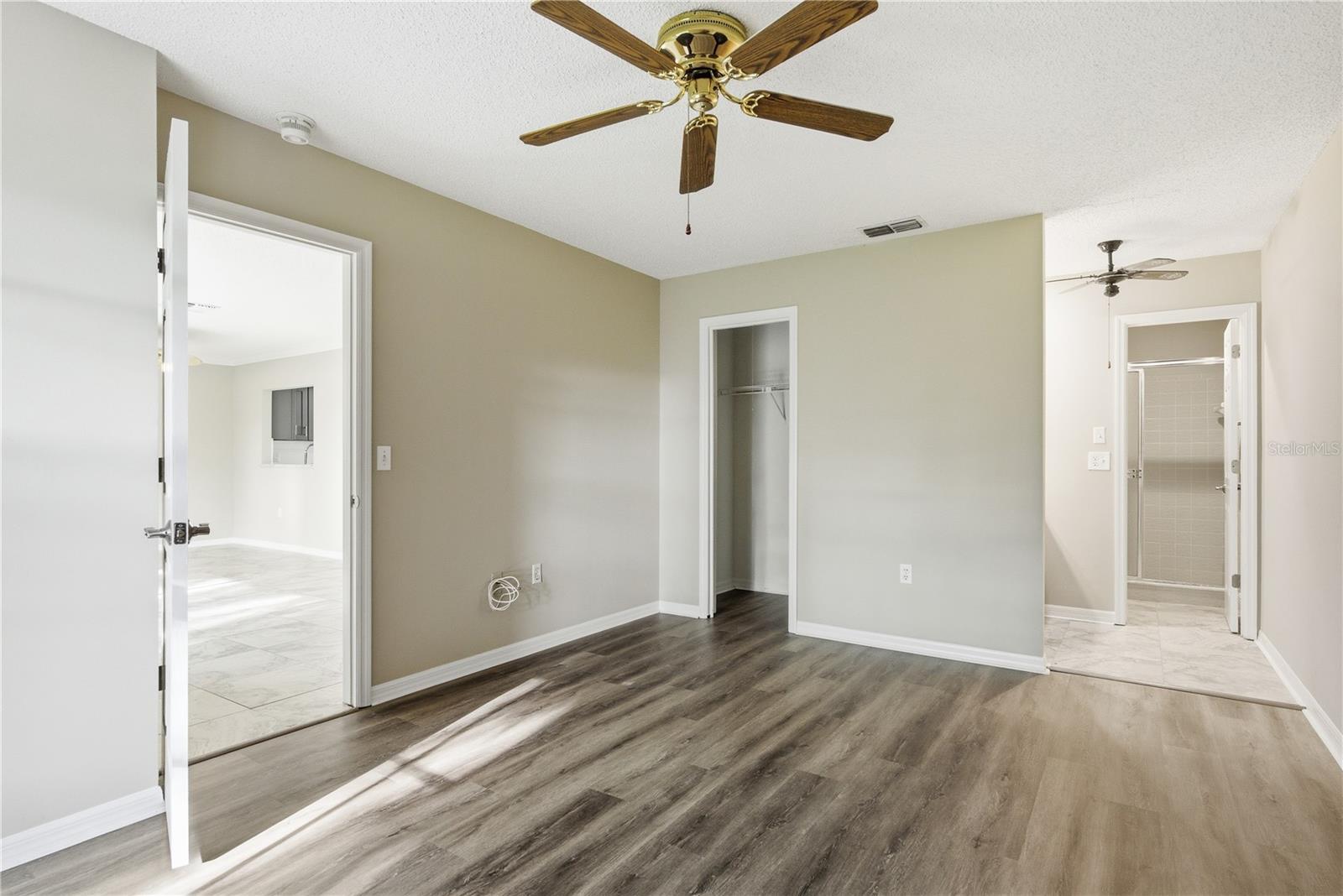 WINDRUSH BAY CONDO - Residential