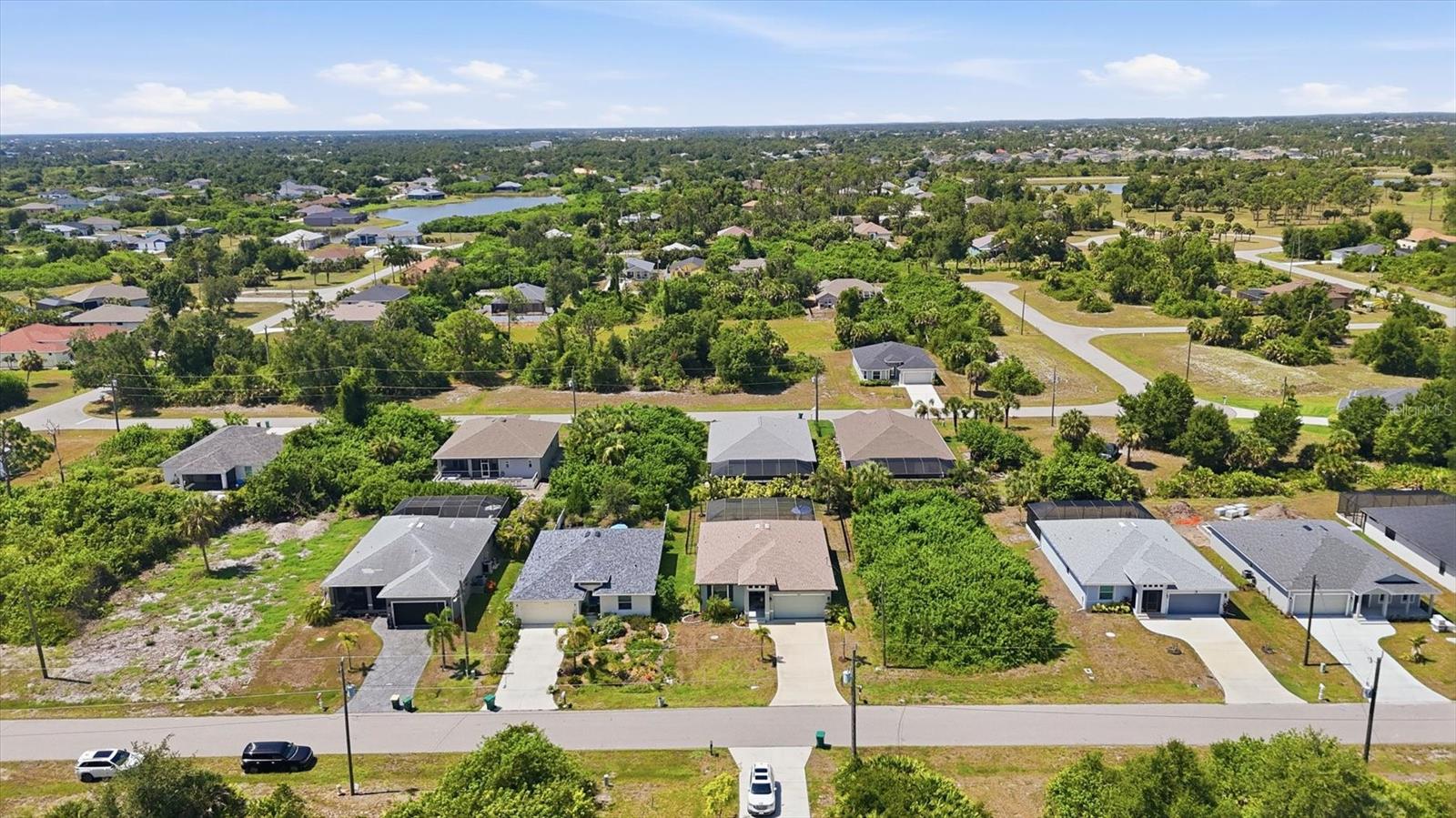 ROTONDA LAKES - Residential