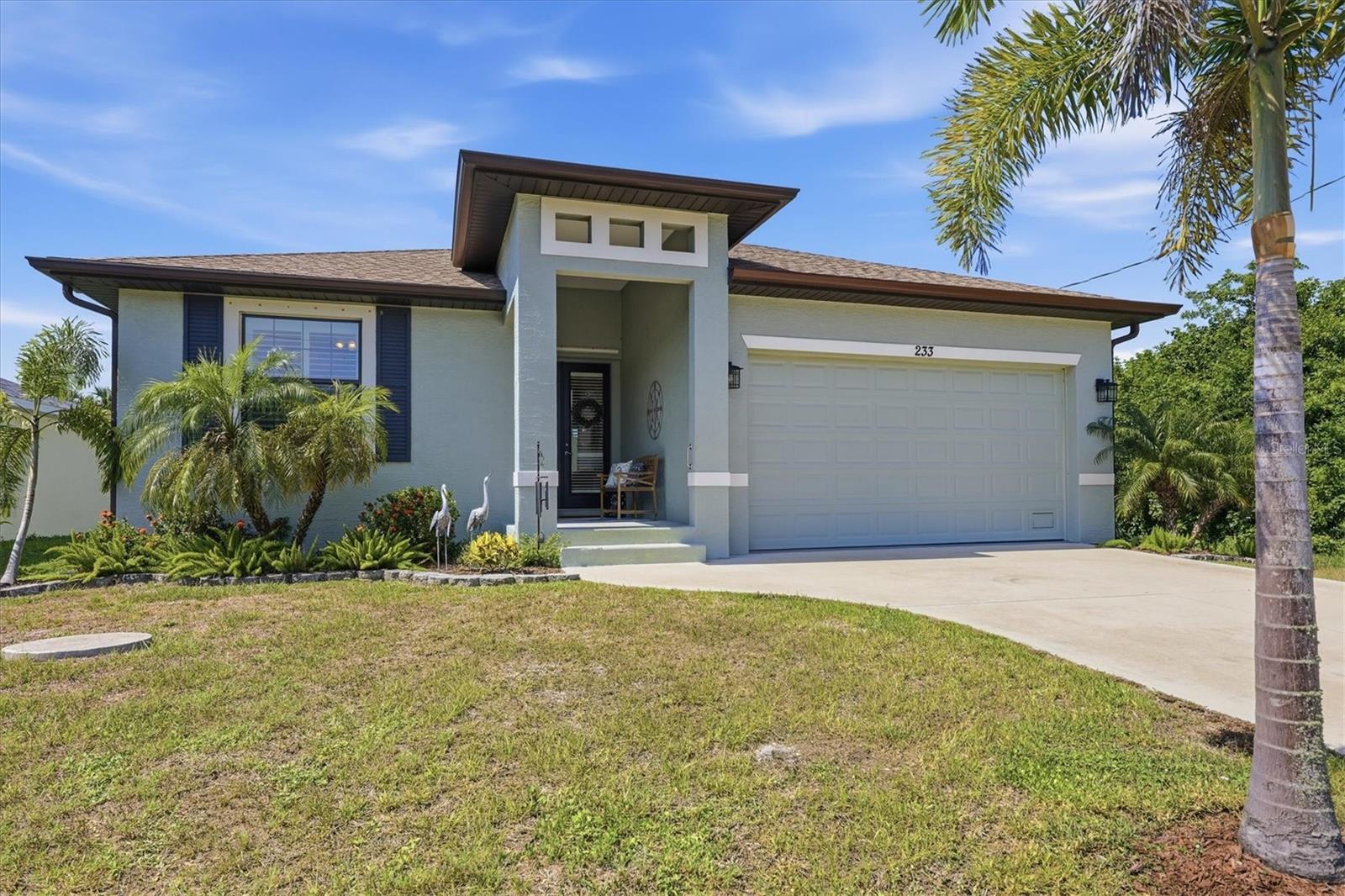 ROTONDA LAKES - Residential