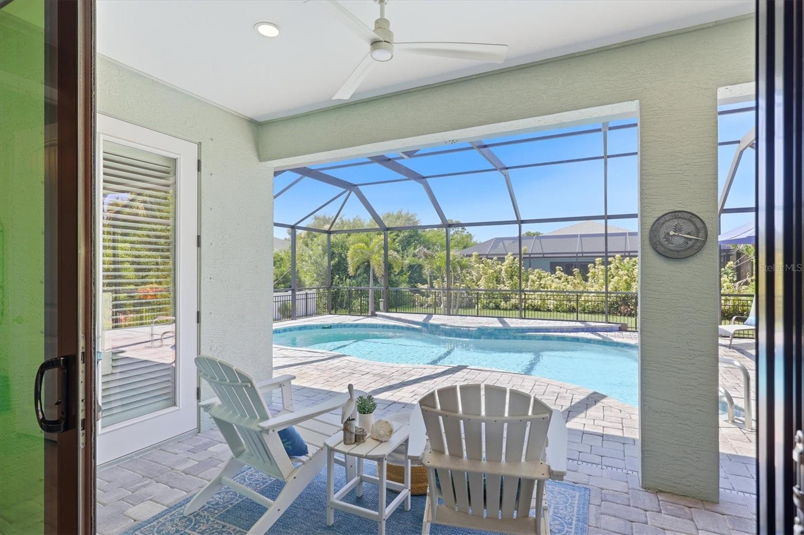 ROTONDA LAKES - Residential