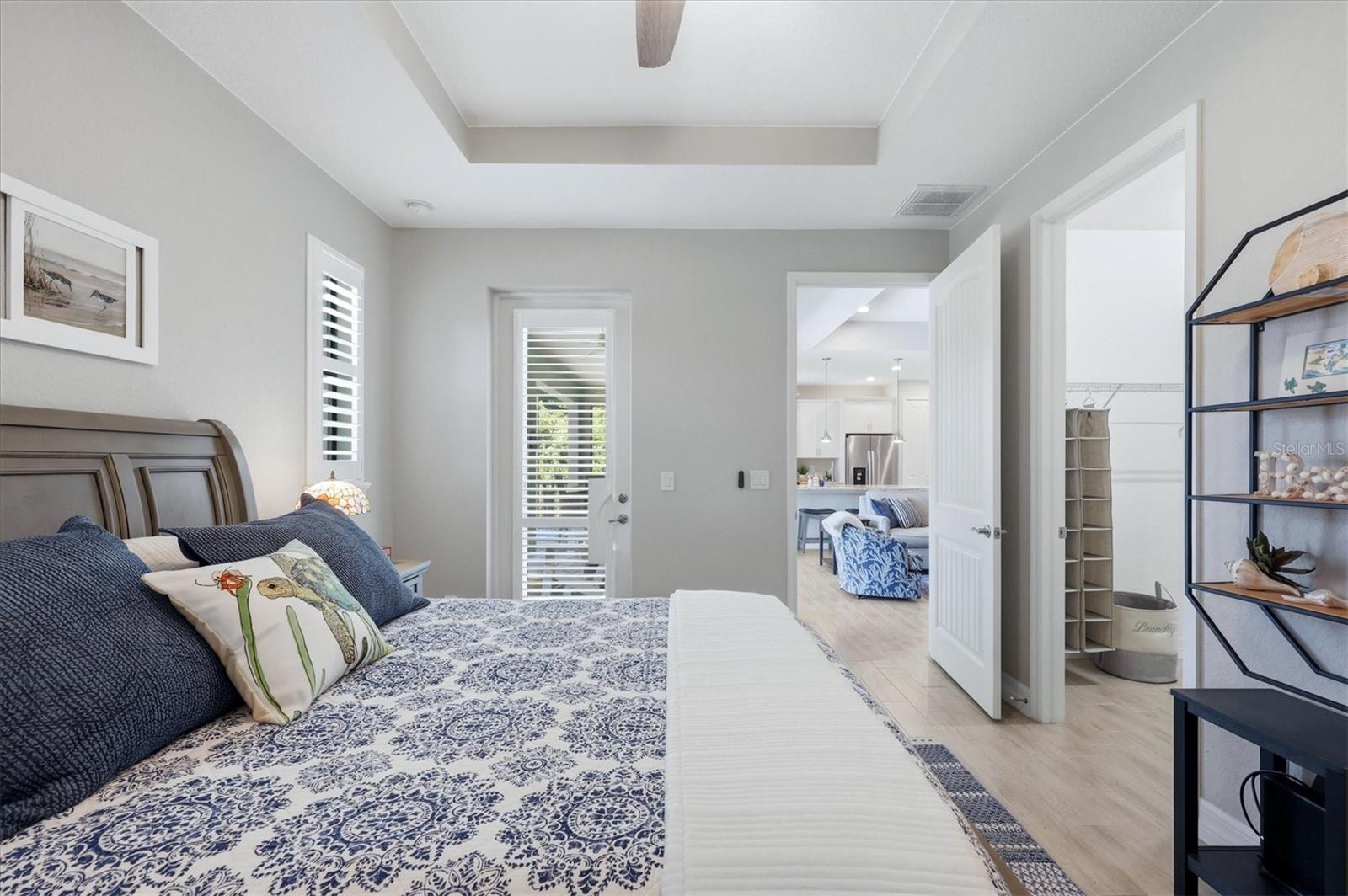ROTONDA LAKES - Residential