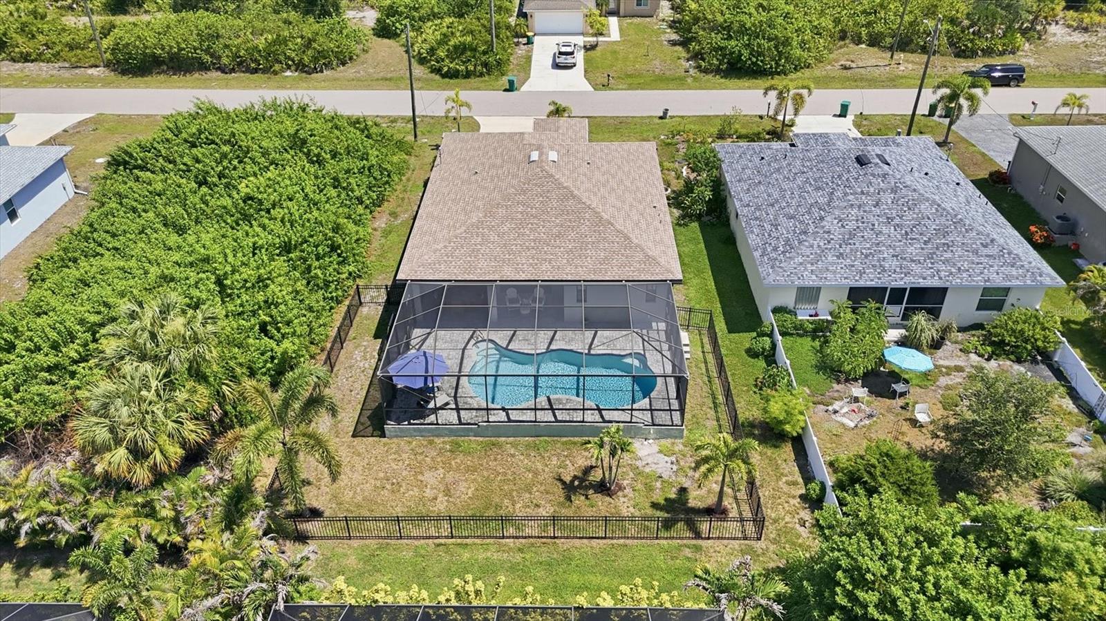 ROTONDA LAKES - Residential