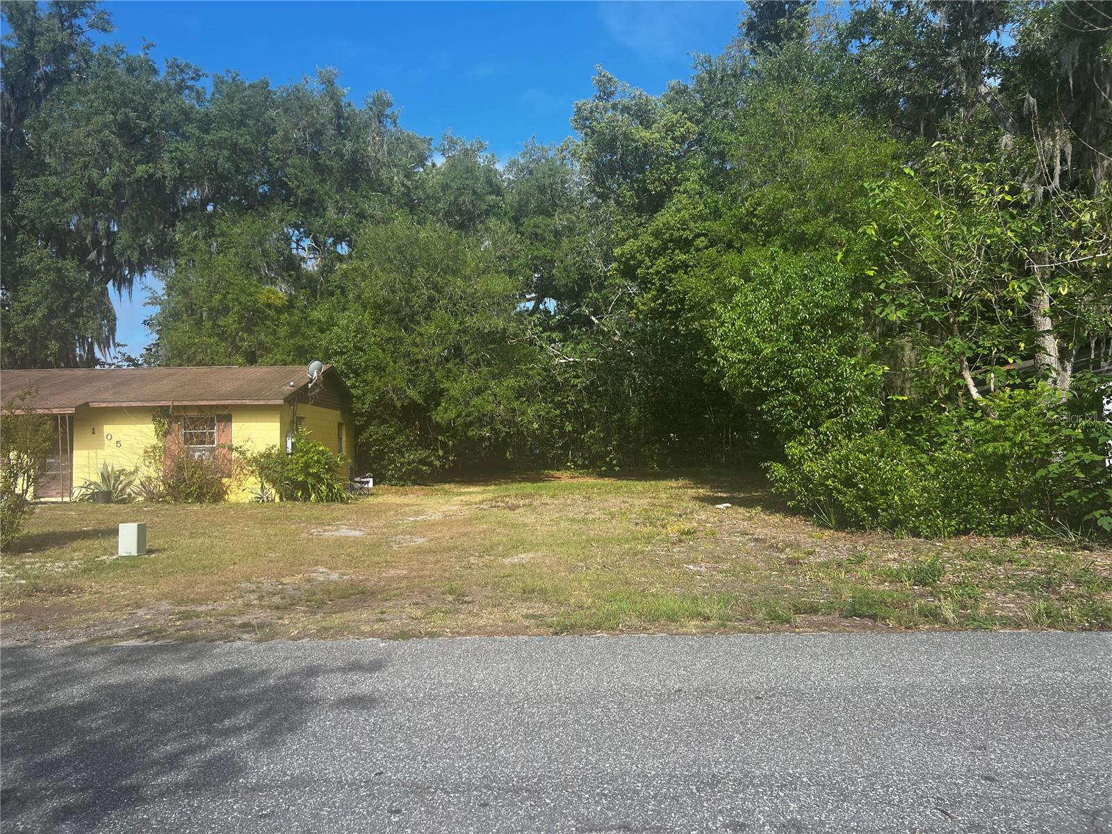 6,000 SqFt lot in Leesburg - Vacant land - Zoned R-2. Build your home but Mobile homes and manufactured homes are not permitted. A few miles to local restaurants, grocery shopping, downtown Leesburg, schools, and your medical facilities. This lot is about a 15 drive the turnpike, Orlando airport is an hour drive, Disney is about an hour and Universal.