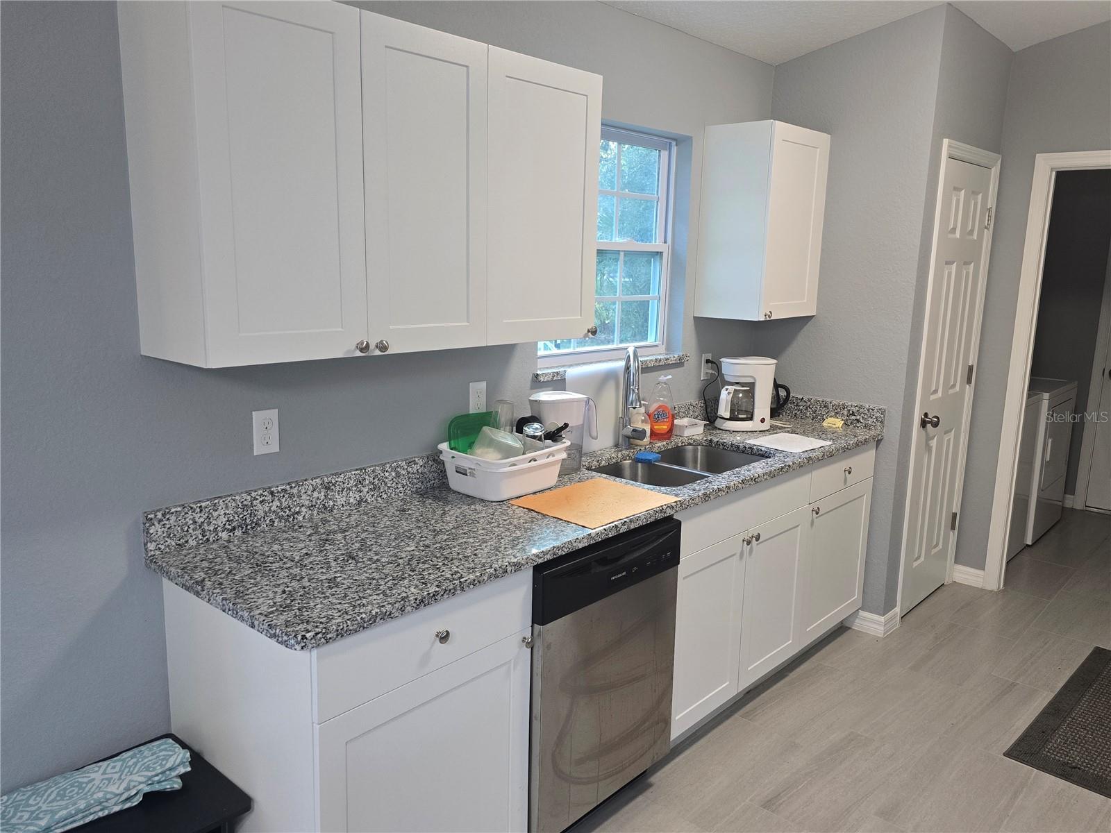 SILVER PALMS ESTATE - Residential