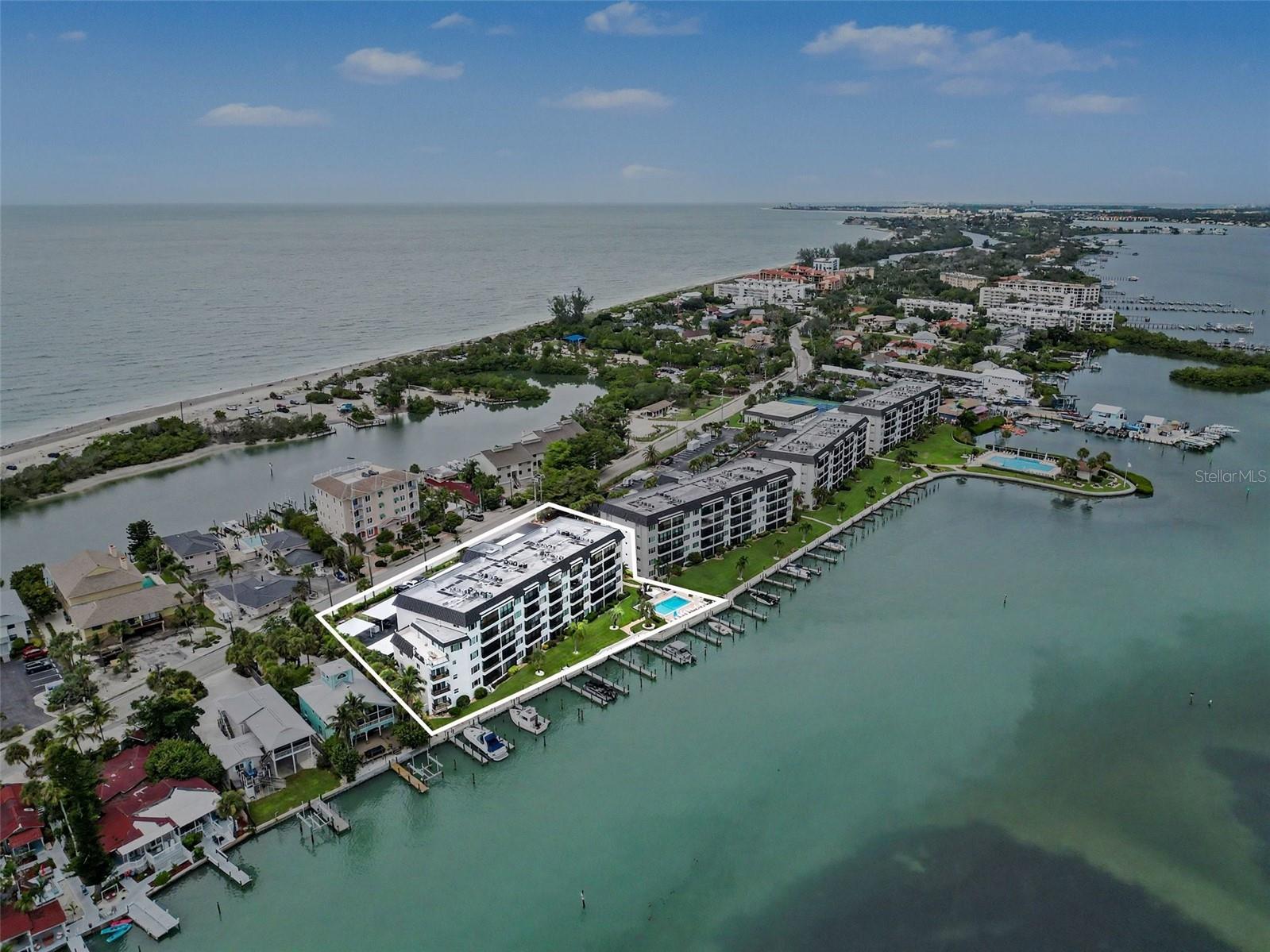 SUNRISE COVE SEC 4 - Residential