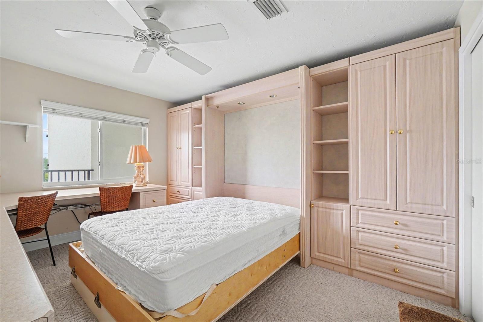 SUNRISE COVE SEC 4 - Residential
